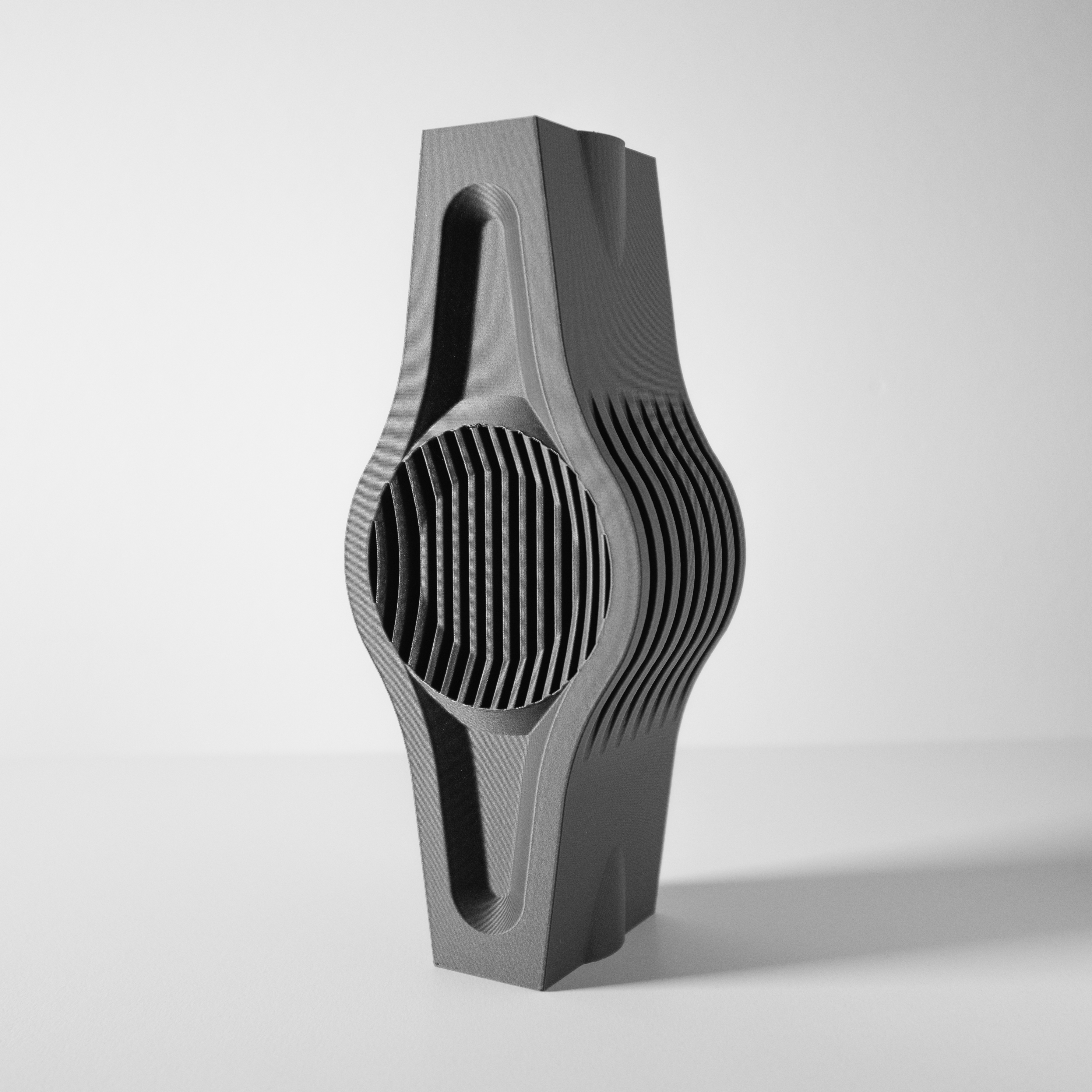Miro Vase – Compact 3D Printed Vase