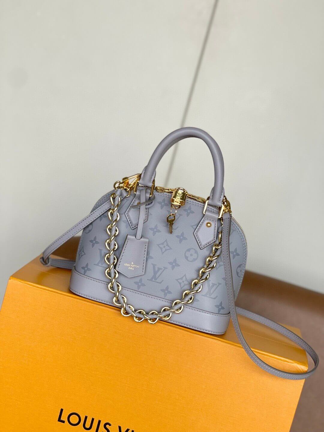 Сумка Louis Vuitton