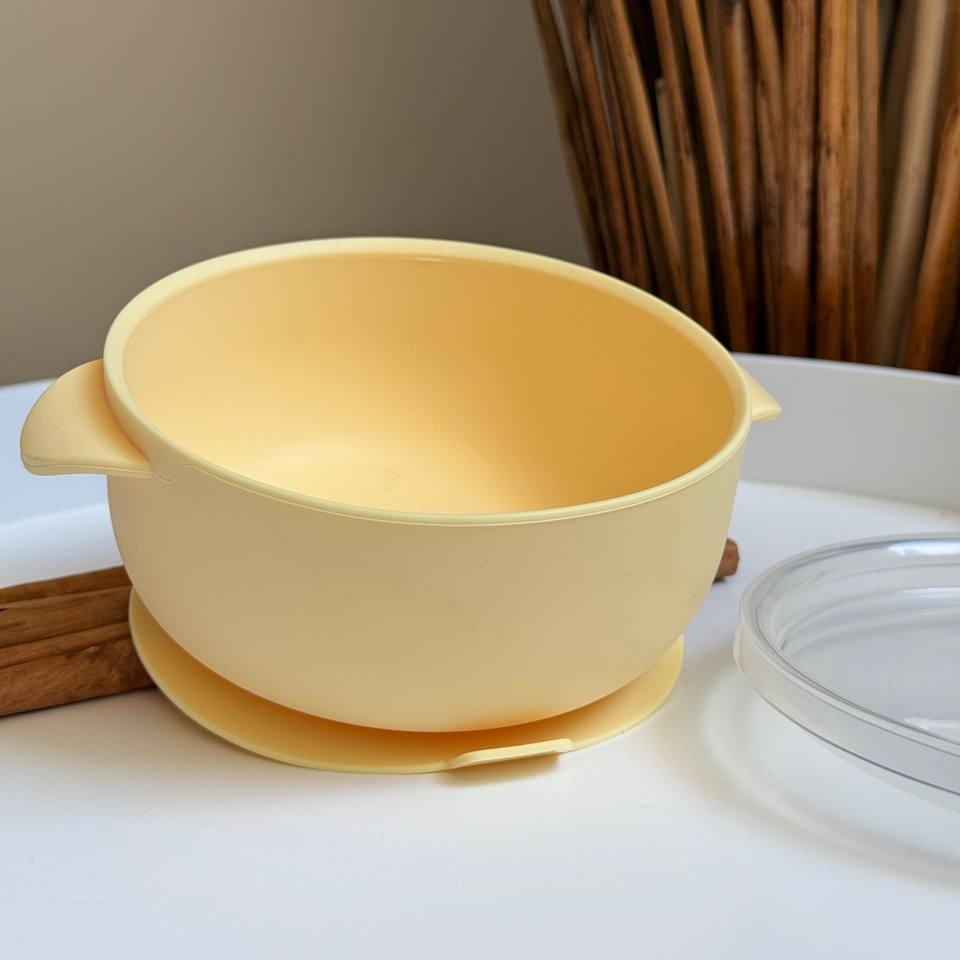 Глибока миска "Каструлька" з кришкою Пастельно жовтий (pastel yellow)