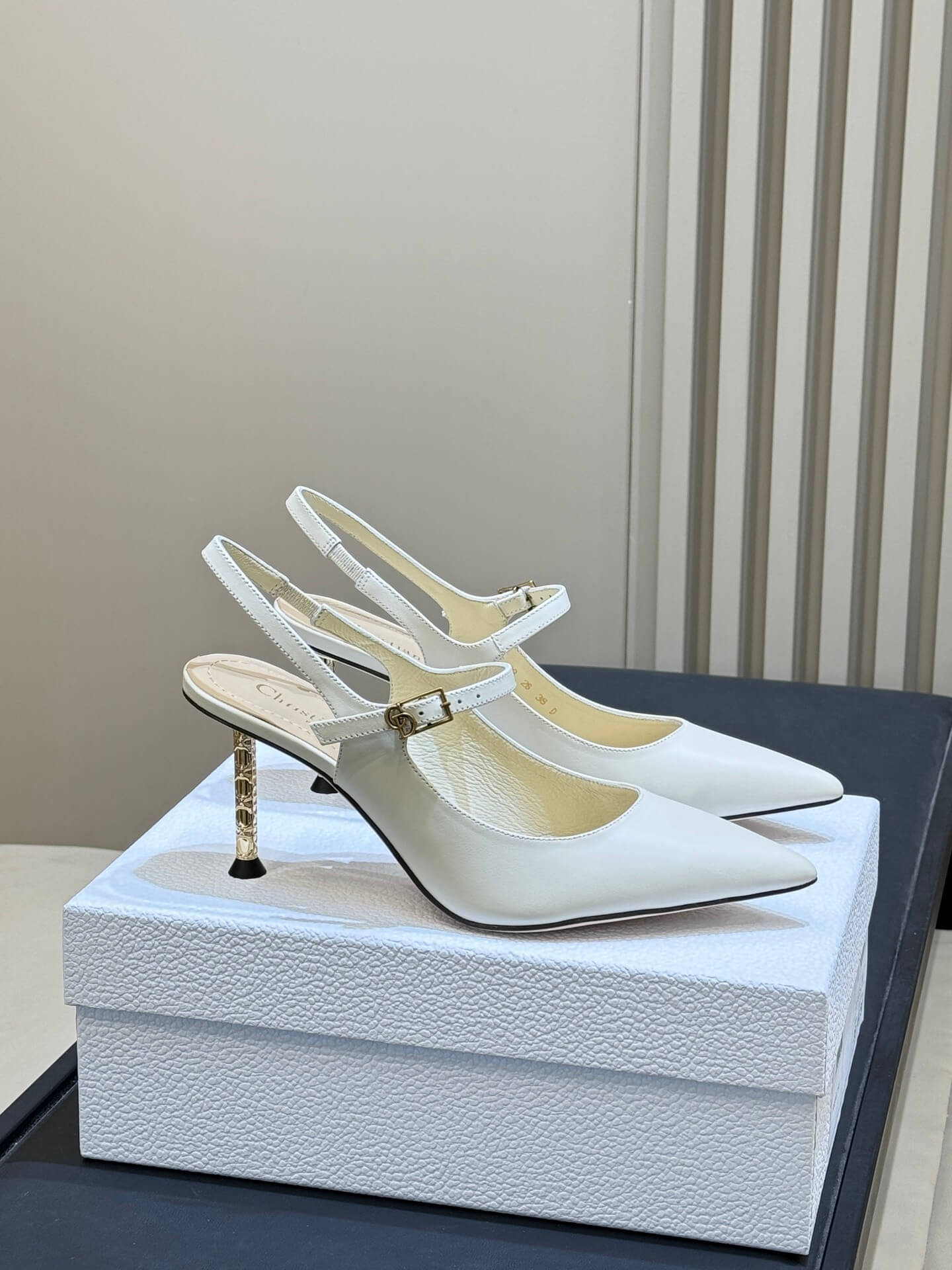 Dior босоніжки