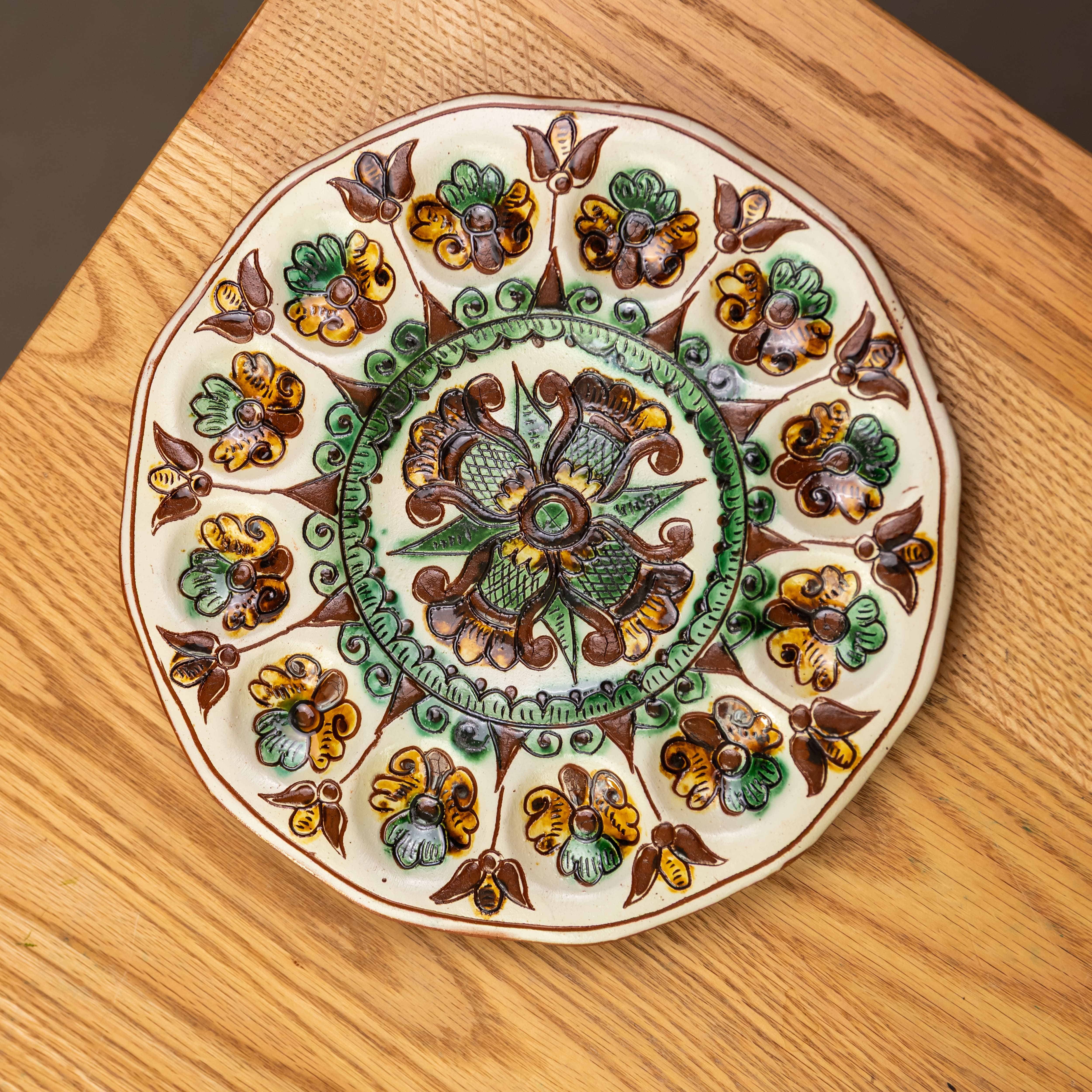 Великодня таріль для паски і яєць, 22 см