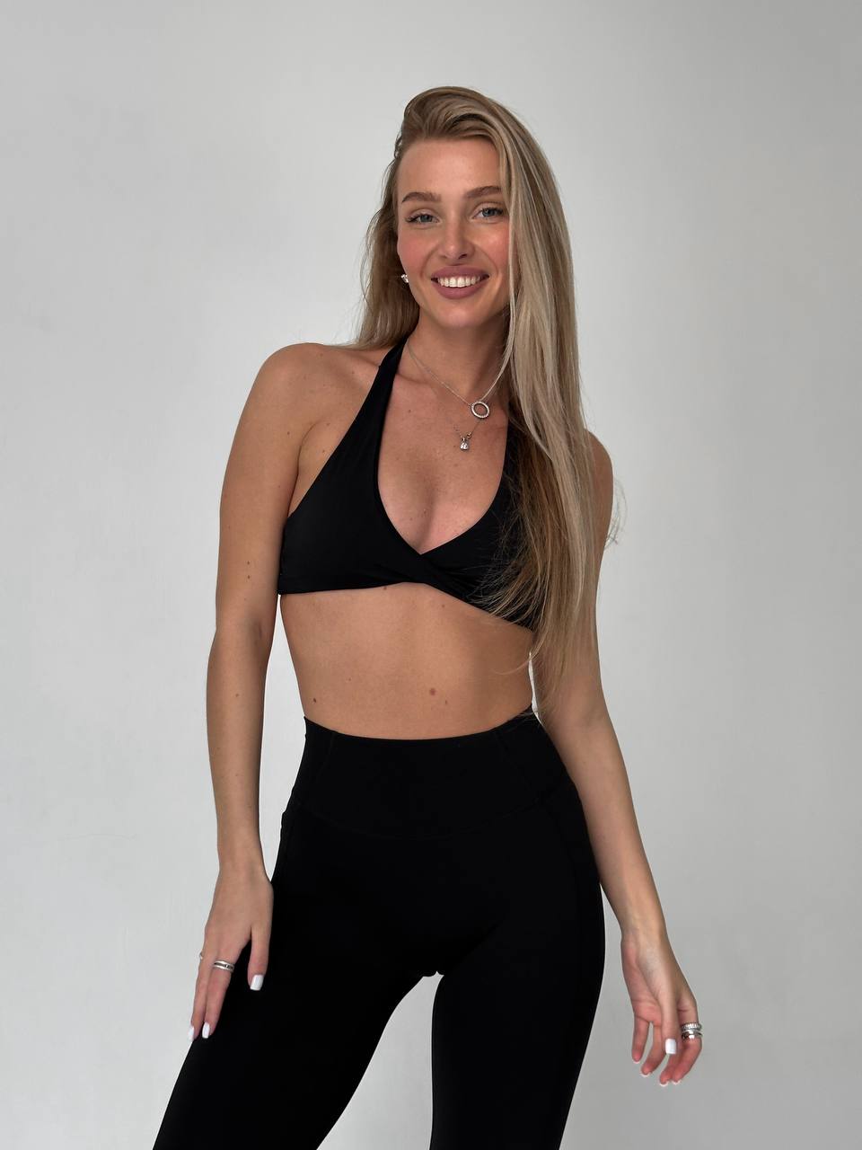 Топ із чашками