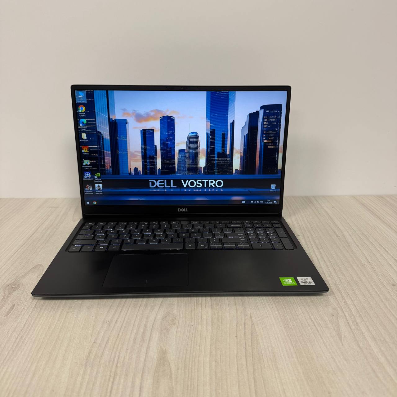 Dell Vostro 5590 (NVidia MX250)