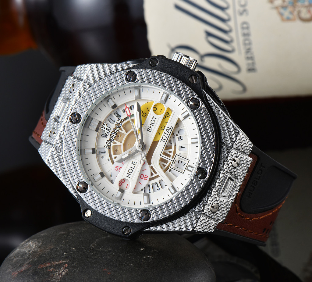 Big Bang Unico Golf Sky Blue Carbon 45mm REF: 416.YE.1121