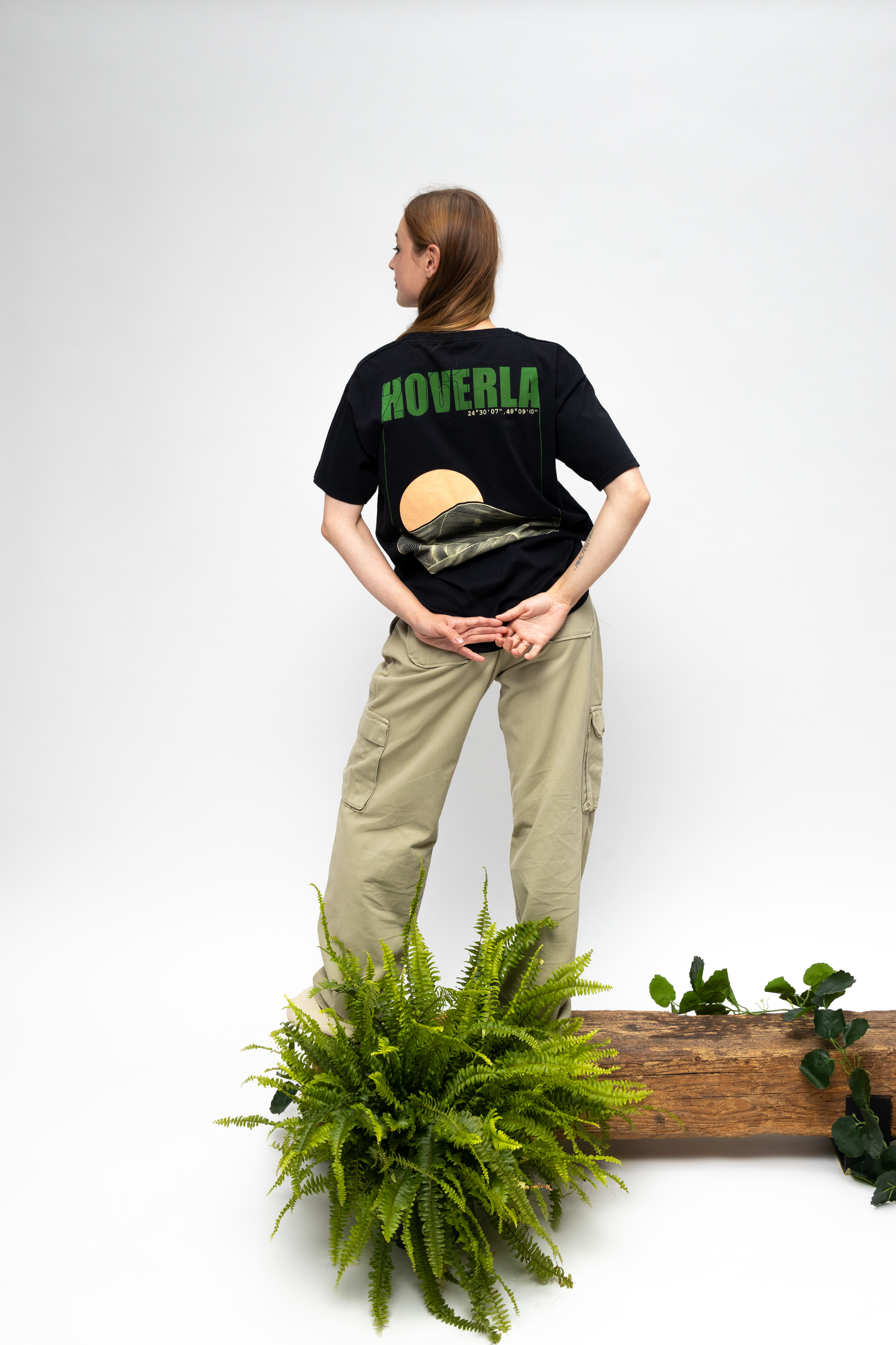 HOVERLA T-SHIRT