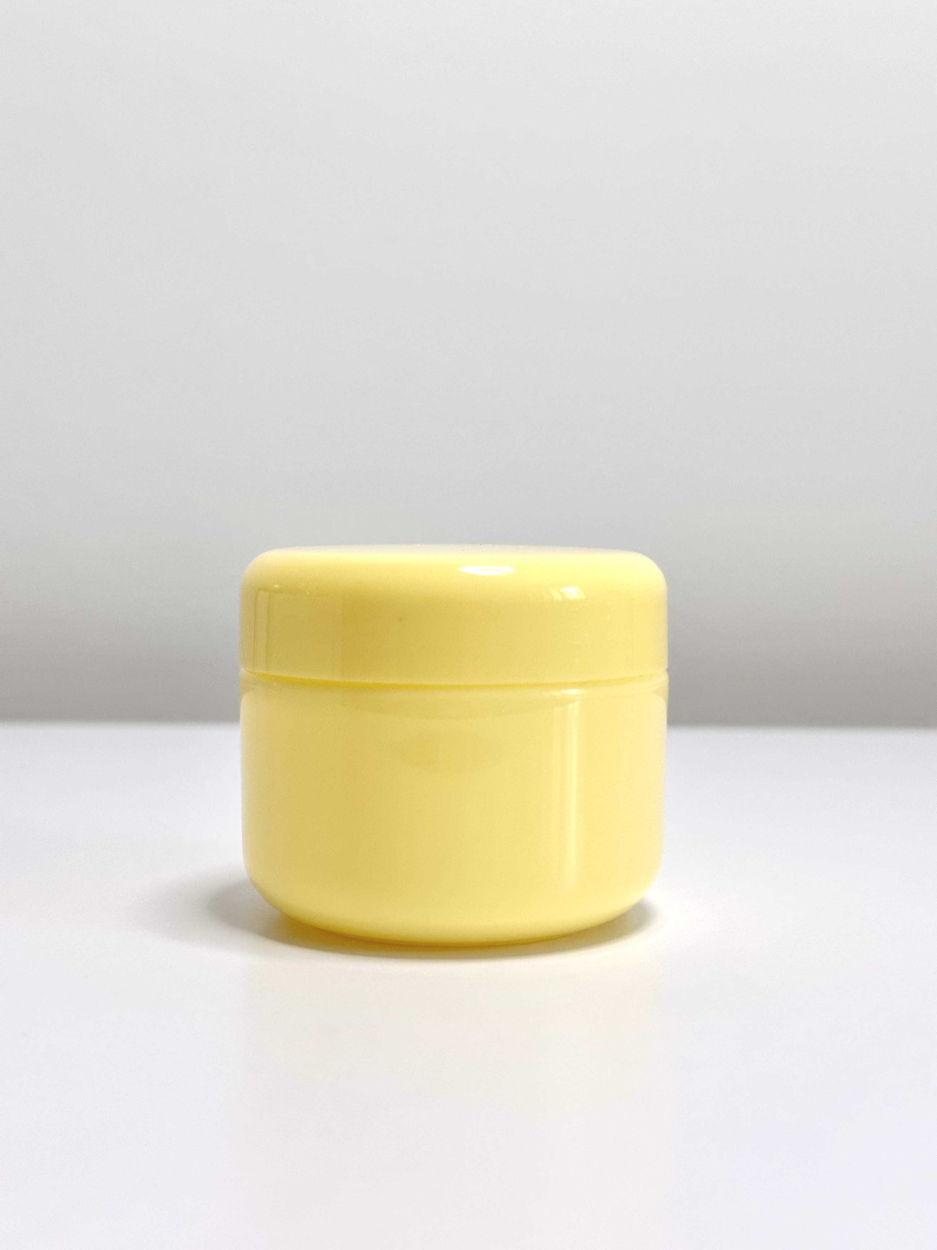 Баночка косметична 50 мл пластикова жовта