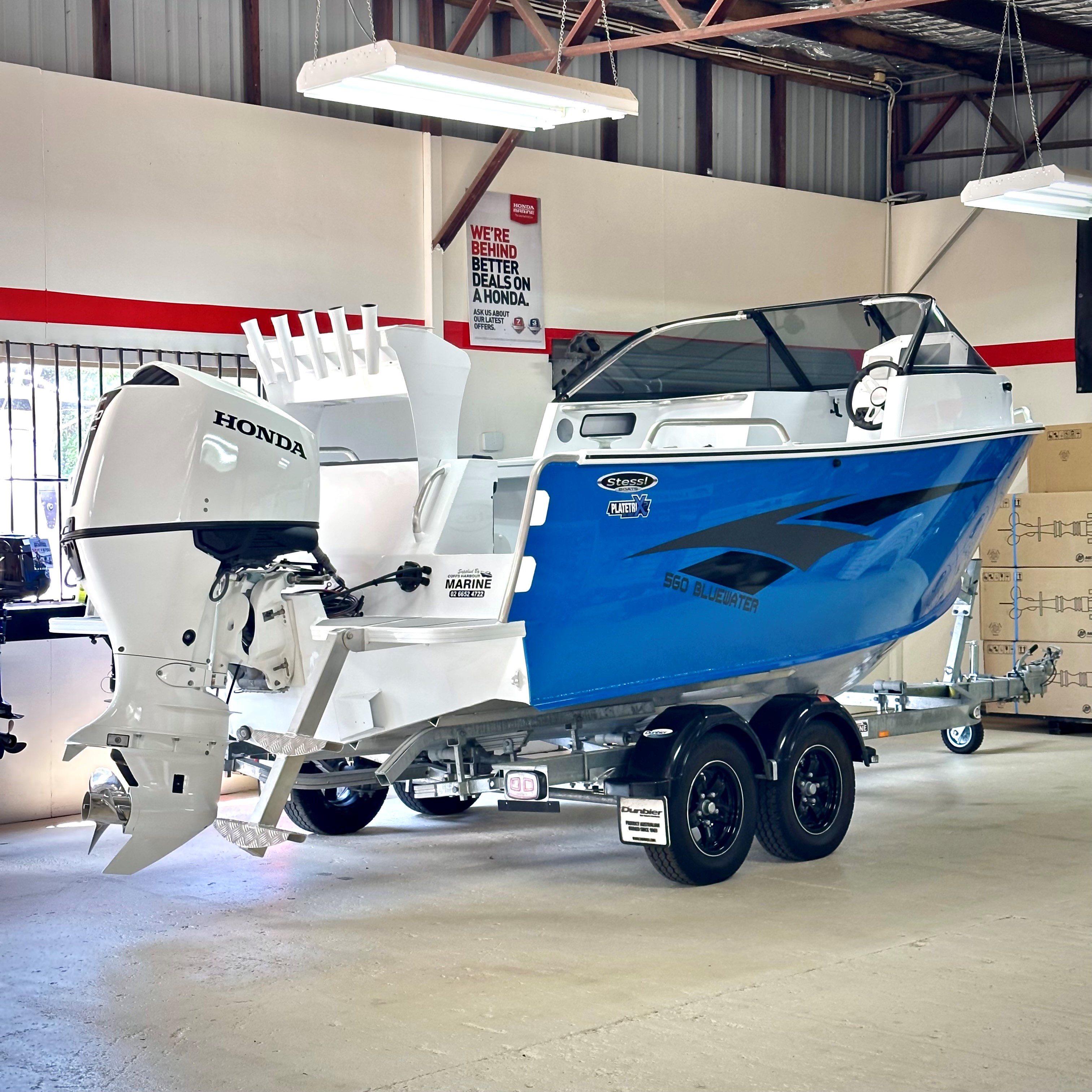 Stessl 560 Bluewater Cuddy