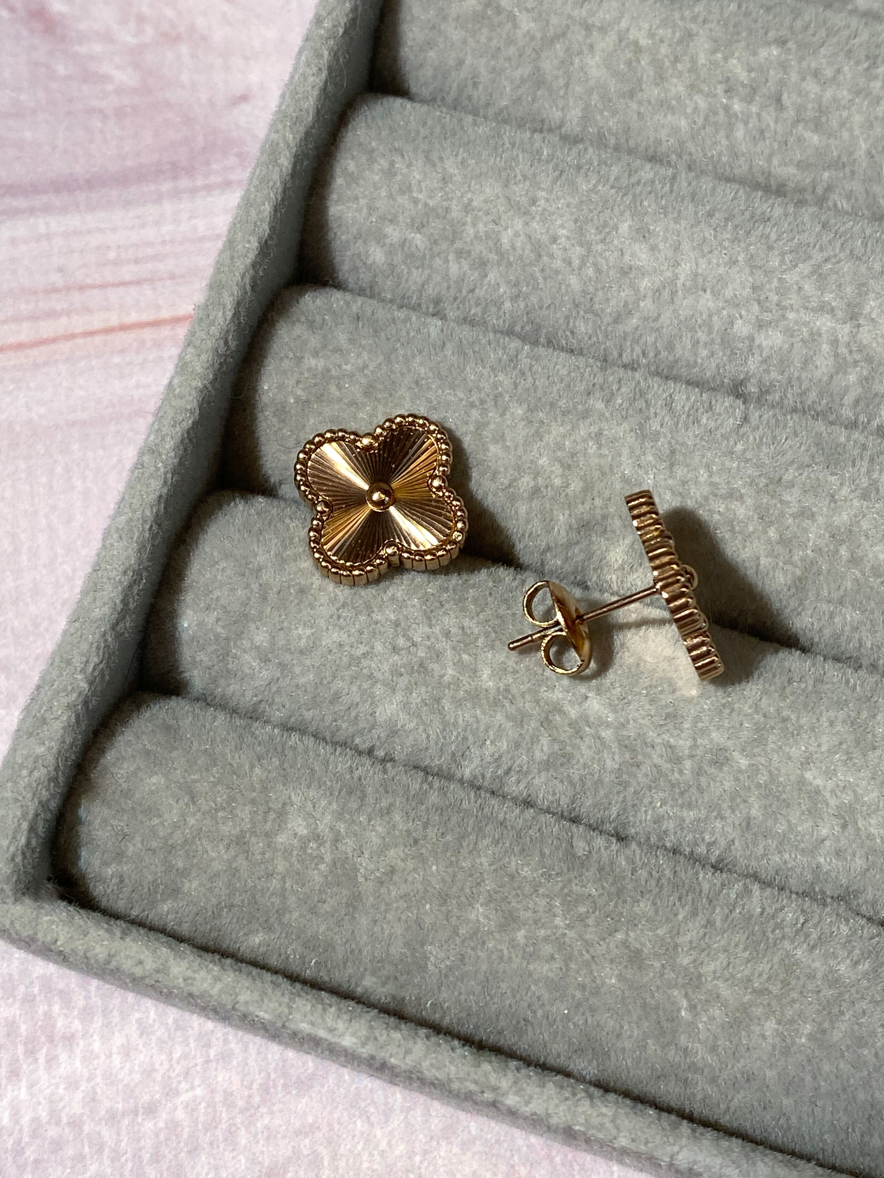 Сережки Клевер