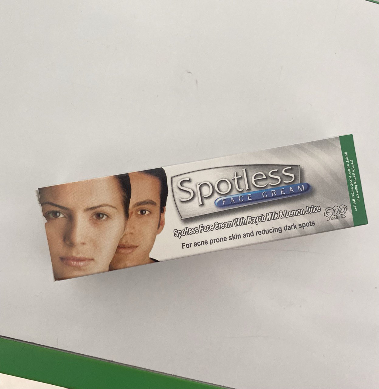 Spotless Face Cream Спотлесс крем відбілюючий з протеїнами молока і соком лимона 18 г