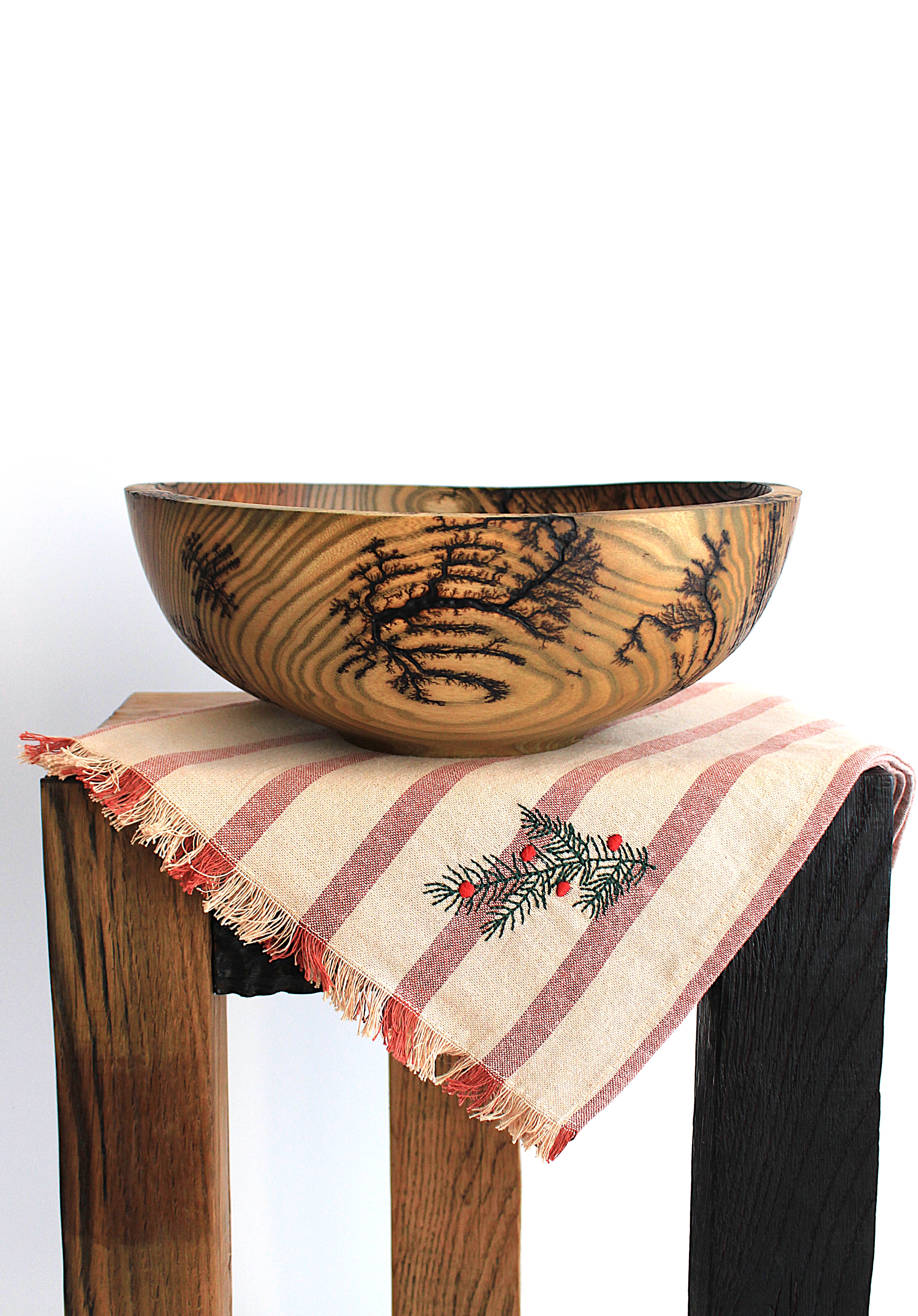 Салатник  з ясена