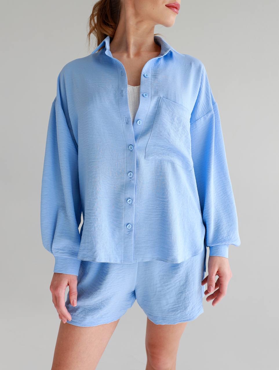 Літній костюм із жатки сорочка оверсайз + шорти - Блакитний IWOMAN