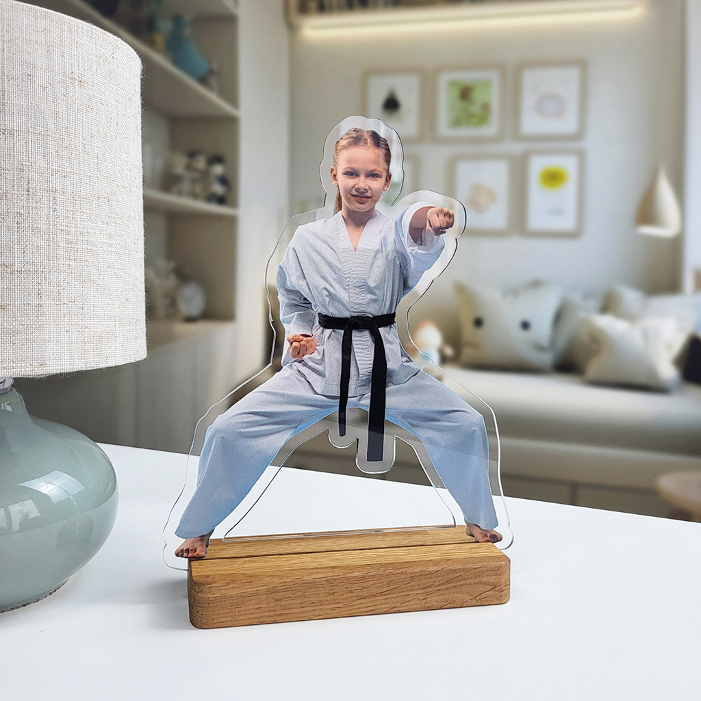 Акрилова фігурка "Люди"