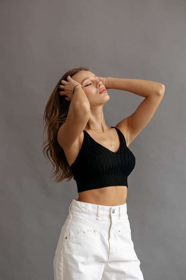 В'язаний літній топ "Медея" - Чорний IWOMAN