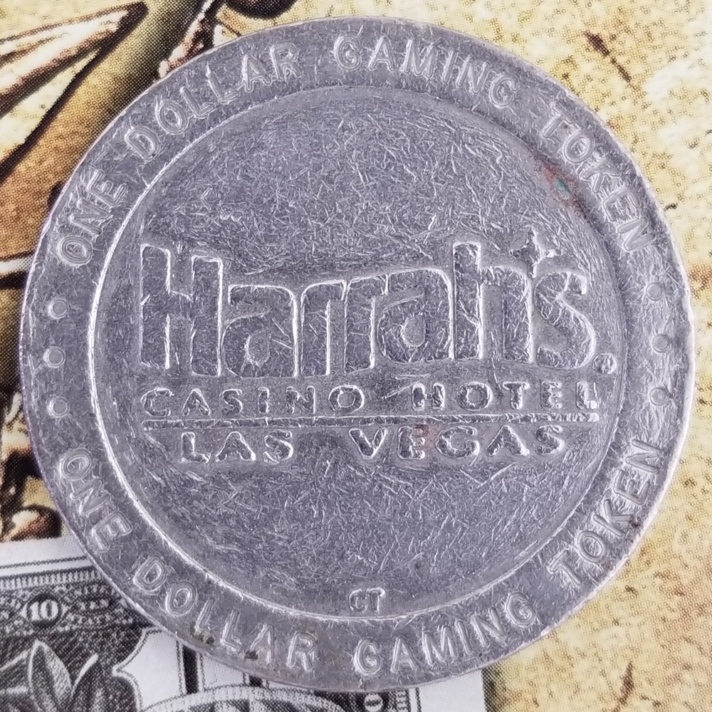 Harrah's Casino Las Vegas NV $1 Token 1992 (Bourbon Street)