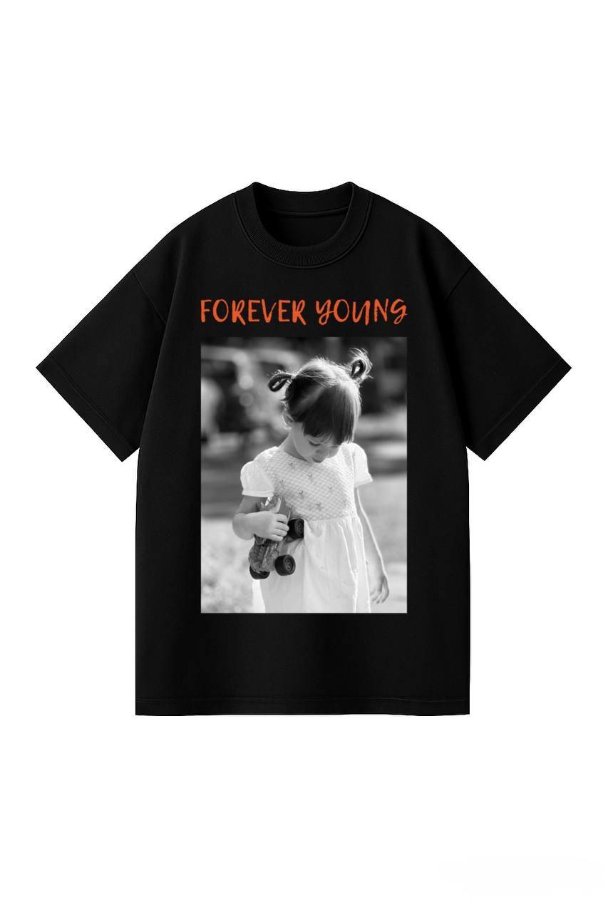 ФУТБОЛКА ОВЕРСАЙЗ ЧОРНА З ПРИНТОМ "ДИТЯЧЕ ФОТО"