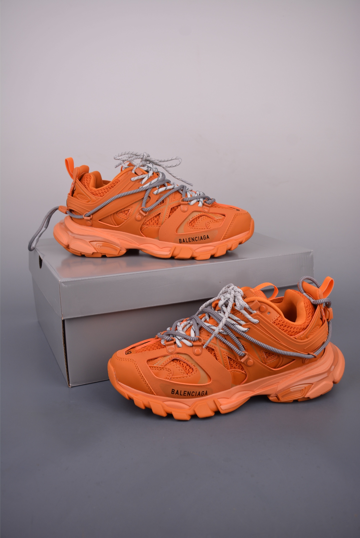 Balenciaga 3rd 800590 WTRHK