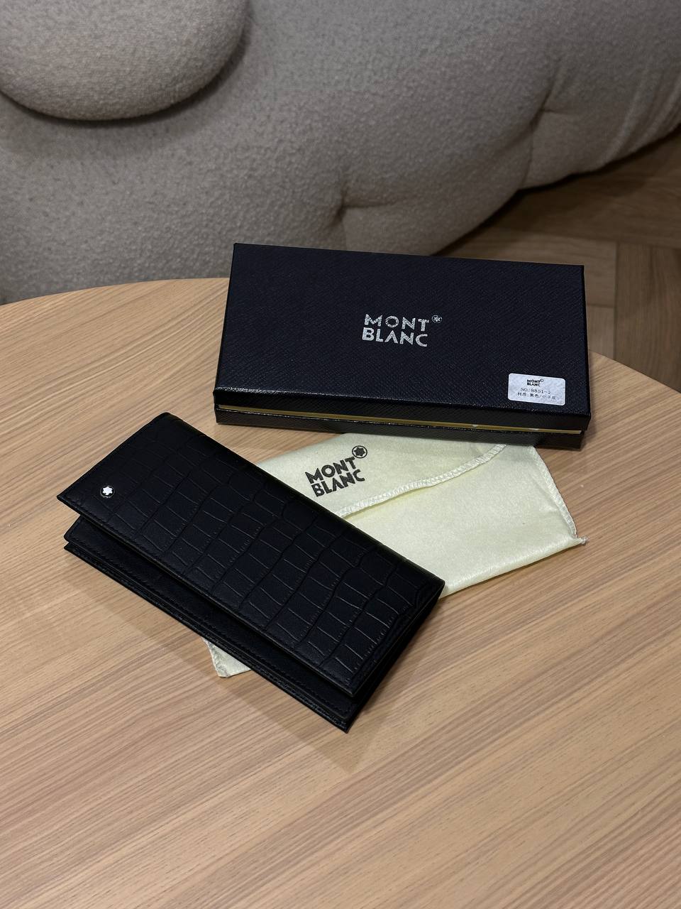 Montblanc Wallet 14cc Crocodile Embossed in Black