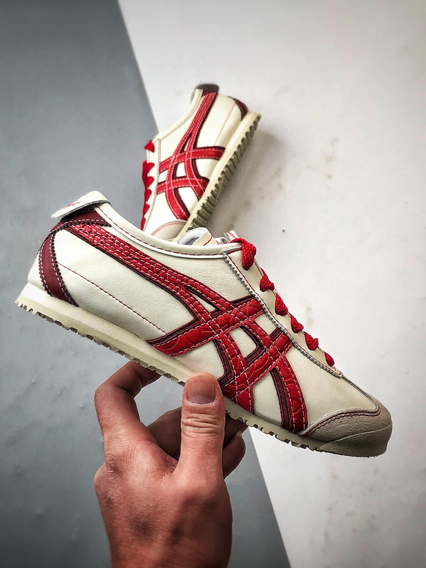 Asics Onitsuka Tiger Mexico 66 1183C391-100