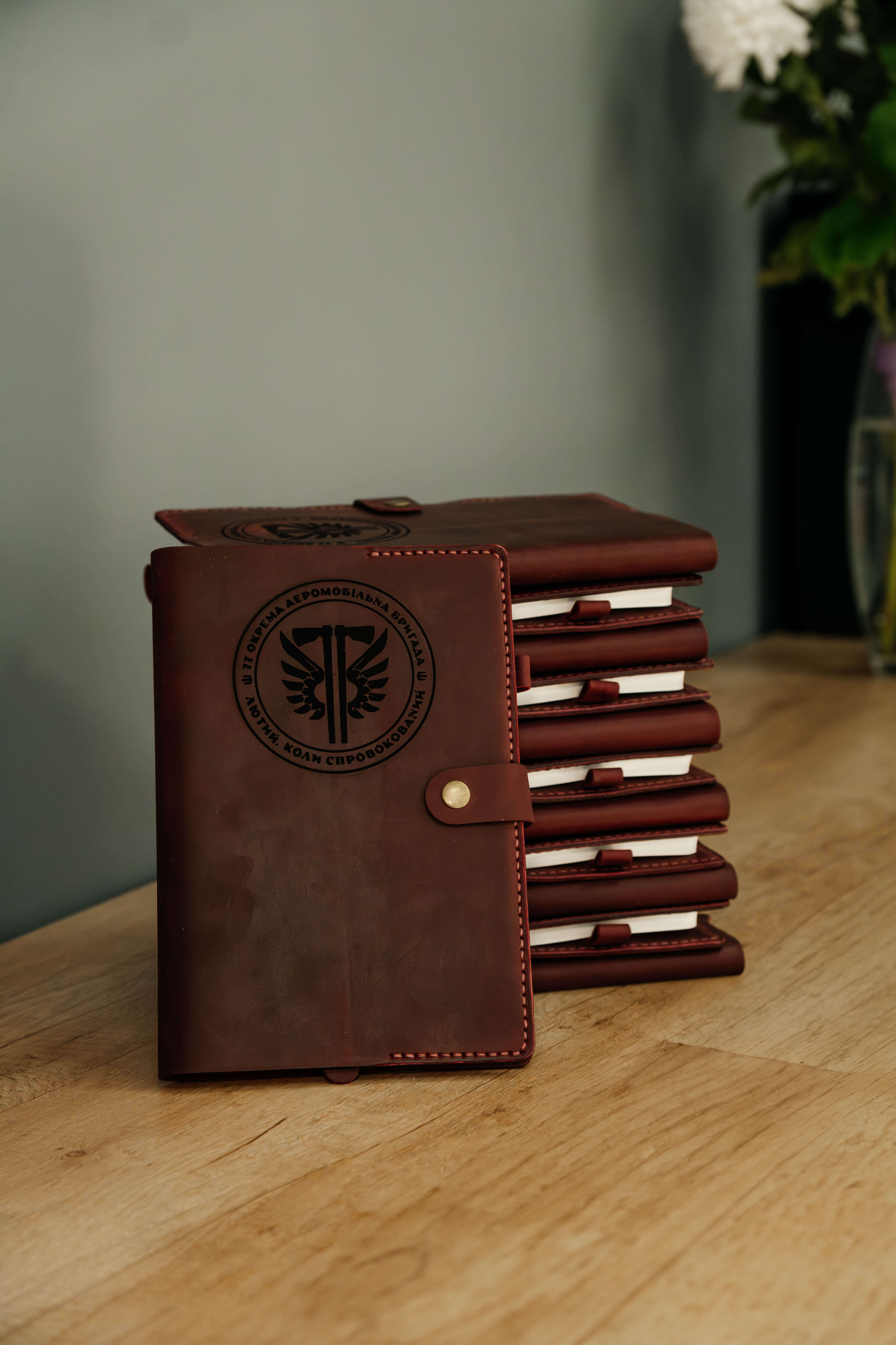 Блокнот в шкіряній обкладинці PIDTVIYLOOK