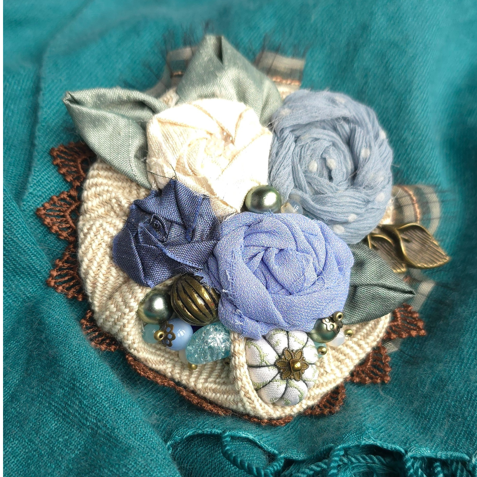 Boho brooch Roses blue