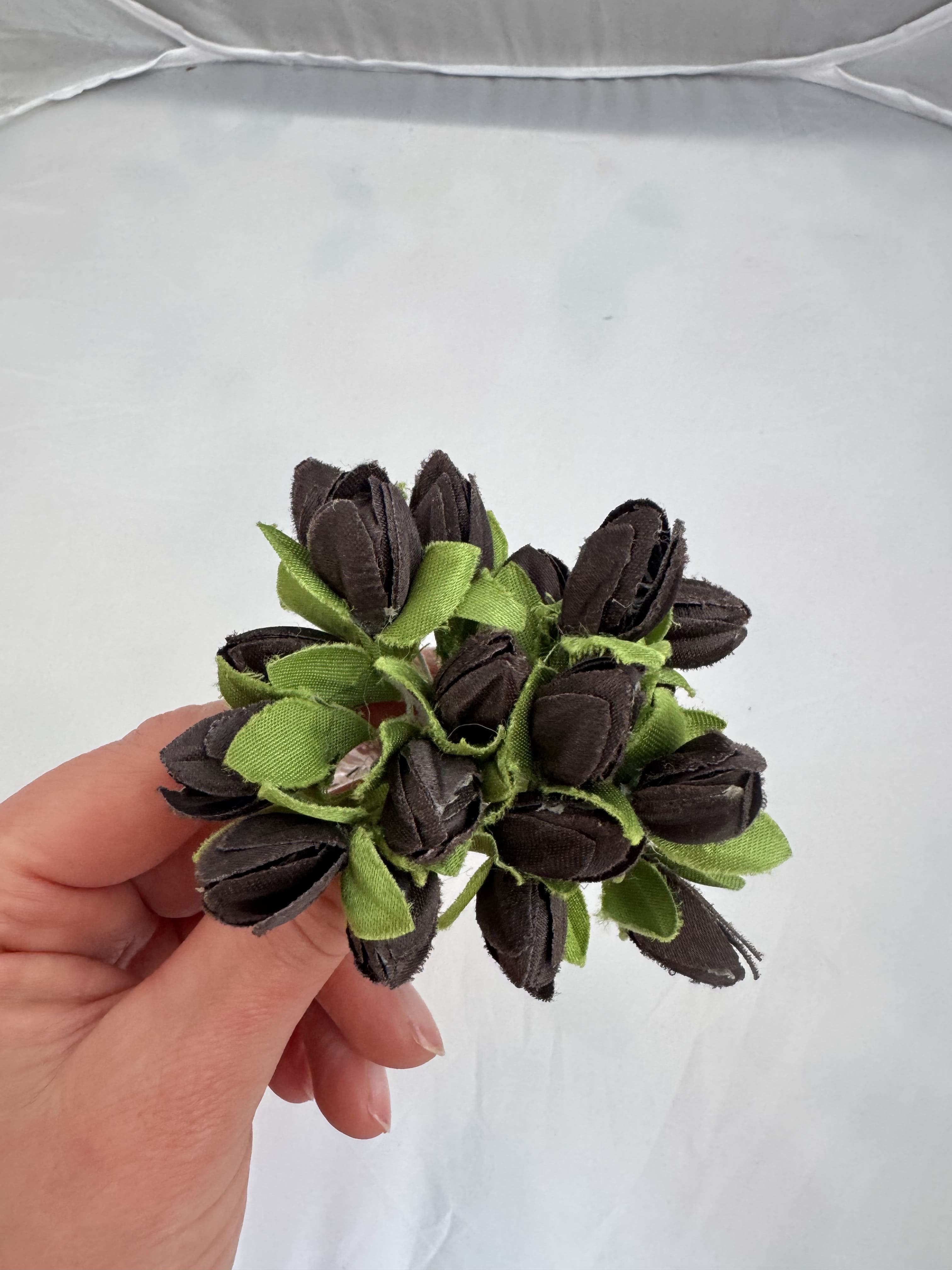 Штучні тюльпани чорні для творчості та плетіння віночків, 20 шт