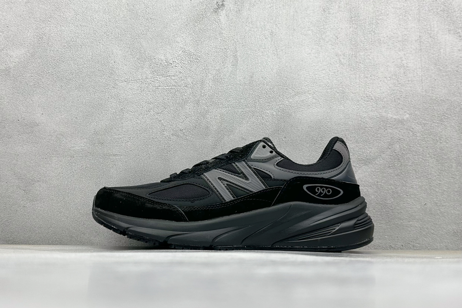 New Balance  U990BB6