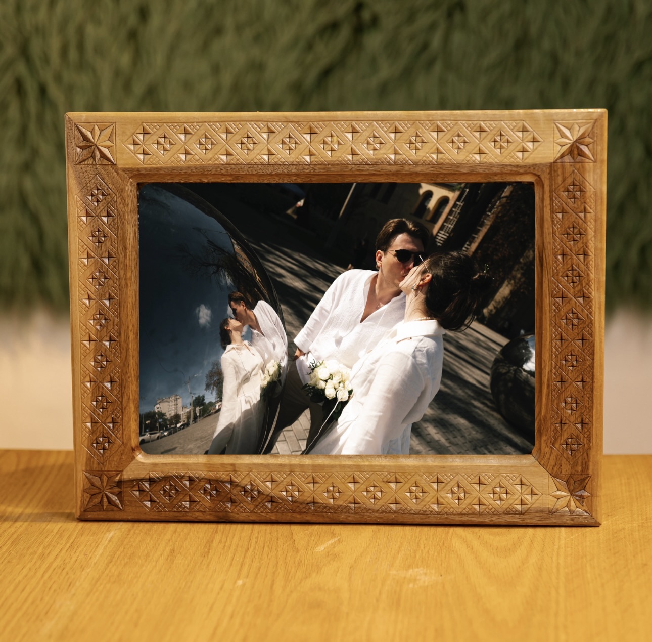 Різьблена рамка для фото, 38,5*30 см