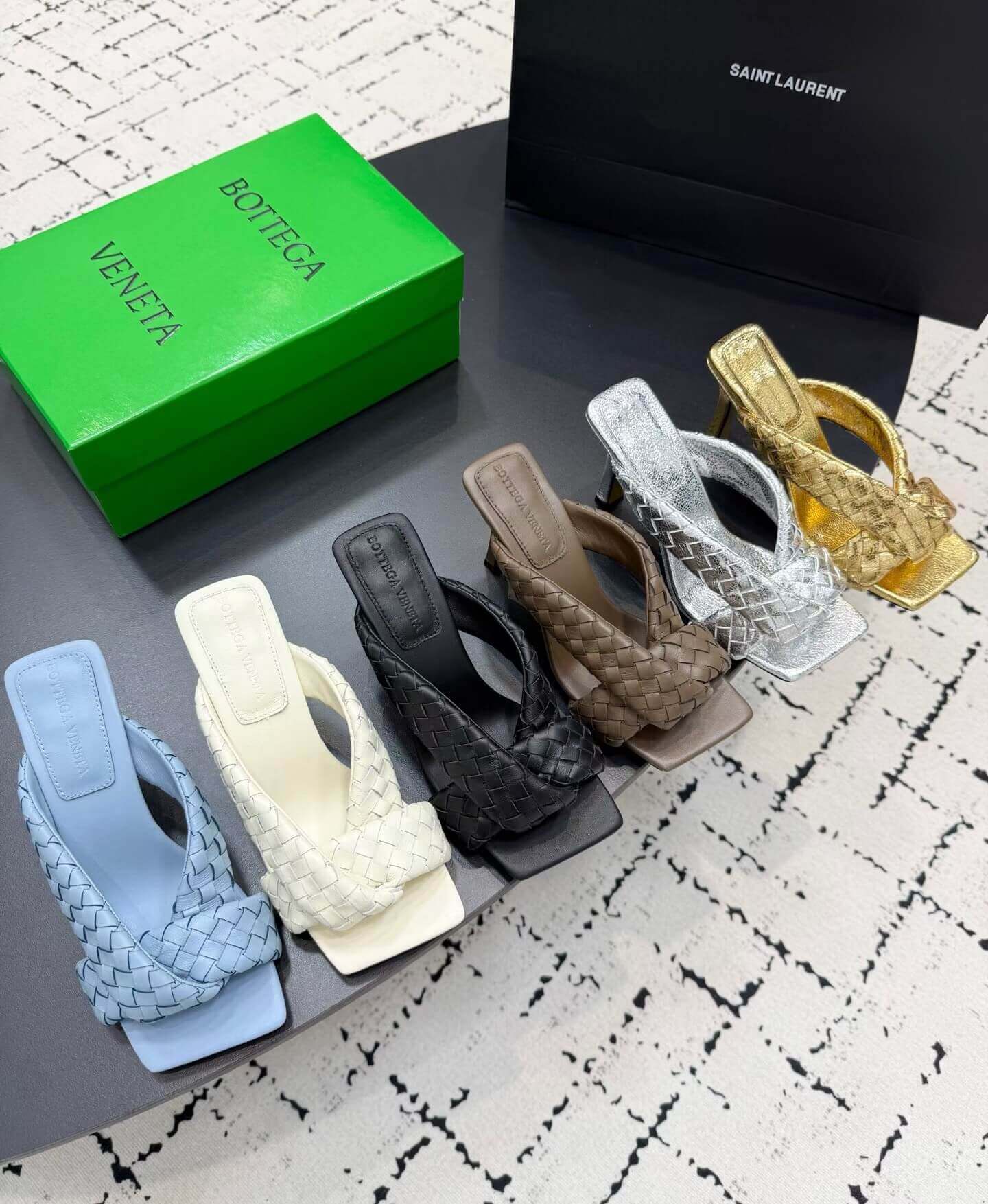 Bottega Veneta босоніжки