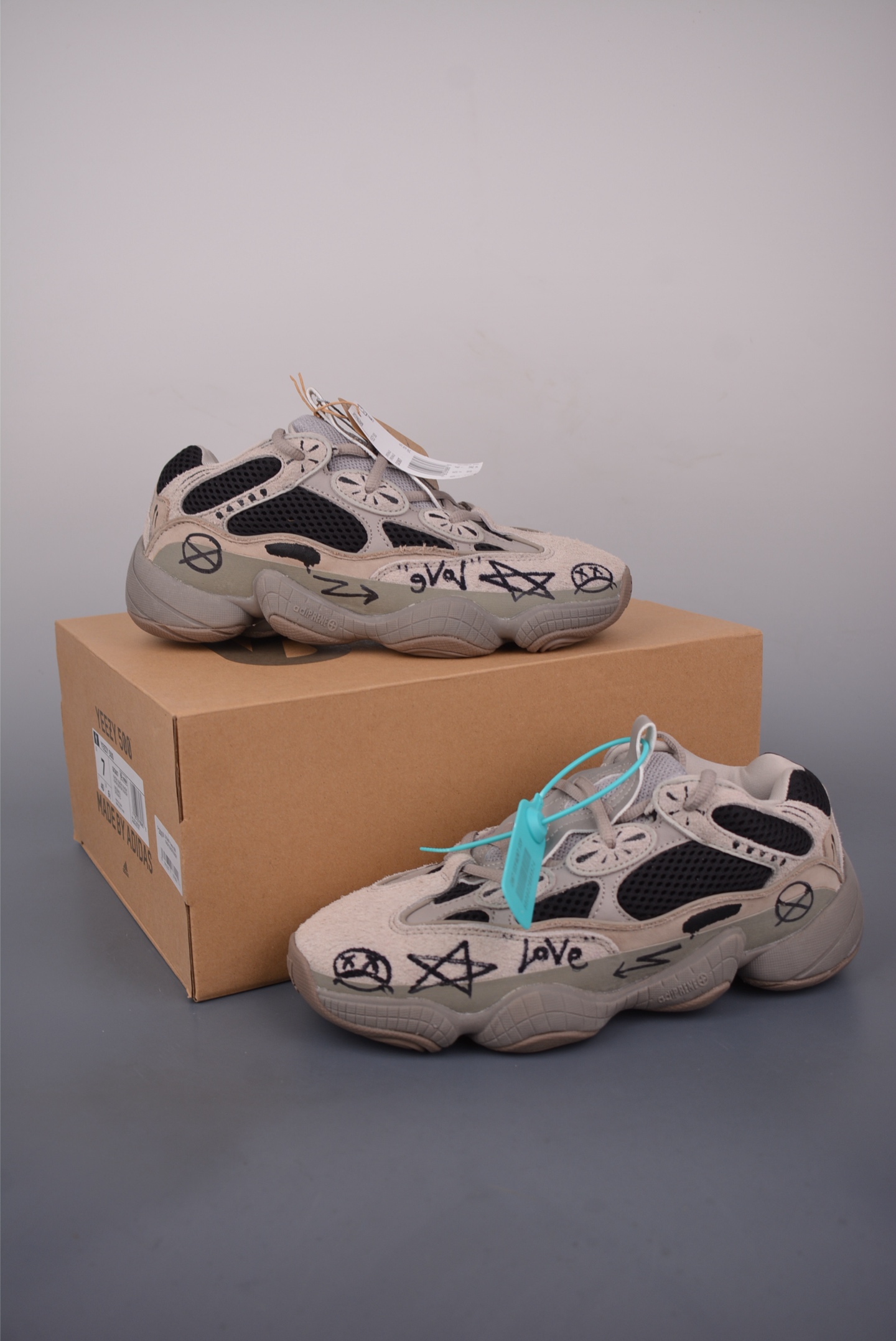Adidas Yeezy 500 Strawberry Graffiti GX3607
