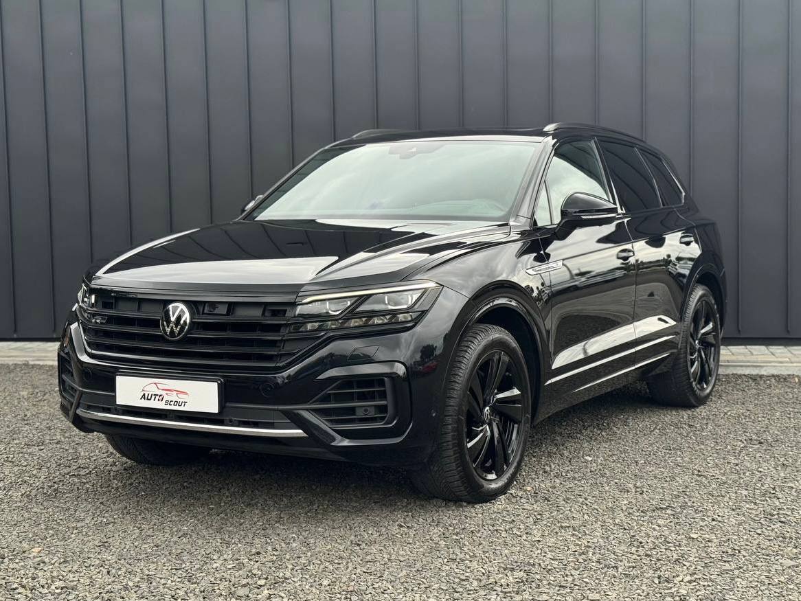 VW Touareg R-line 4Motion