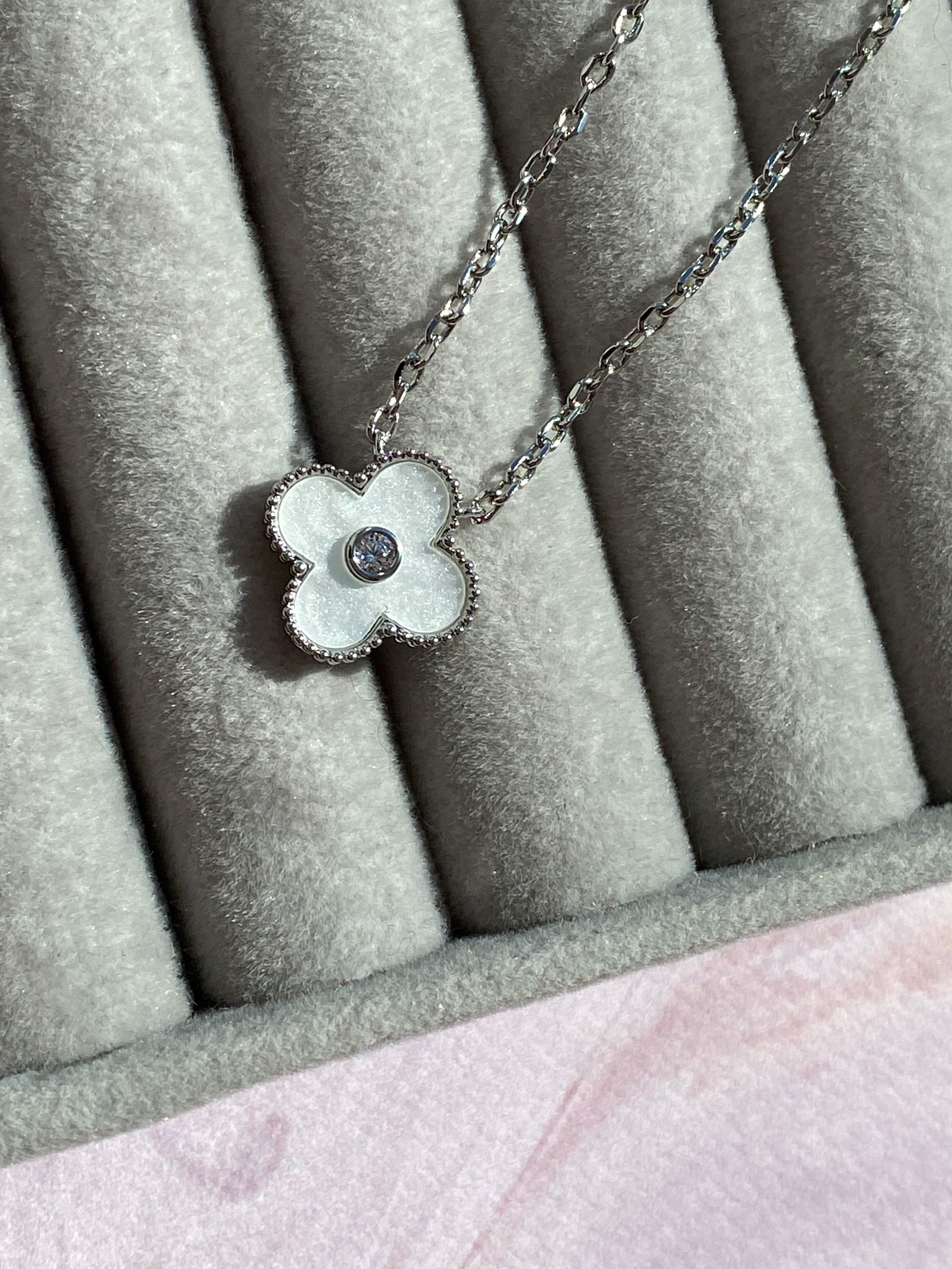 Підвіска Клевер