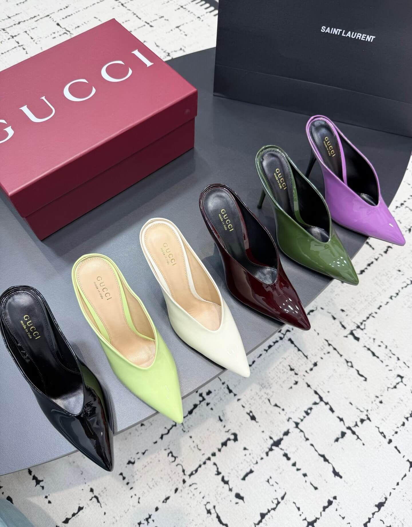 Gucci босоніжки