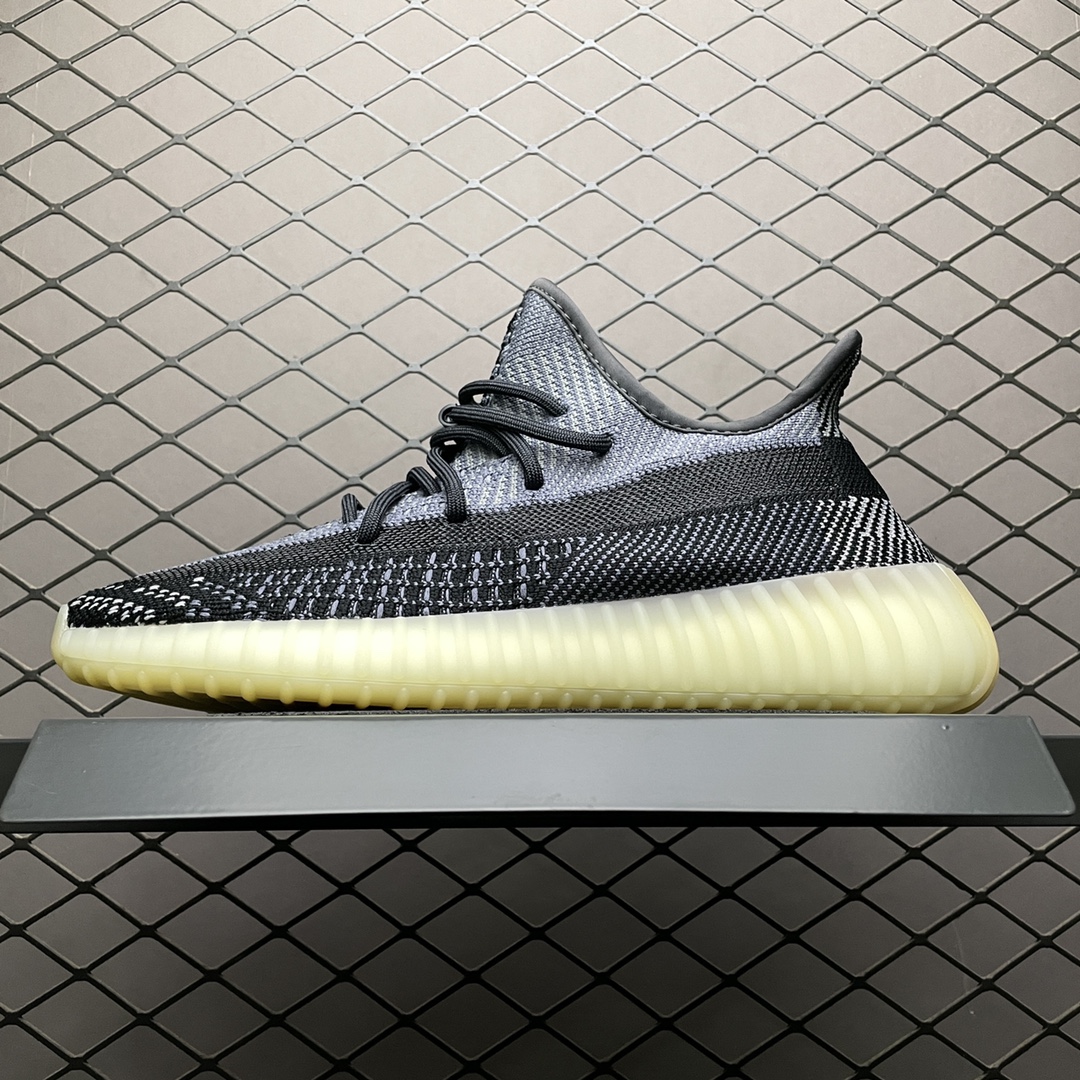 Adidas Yeezy 350V2 ” Carbon ”FZ5000