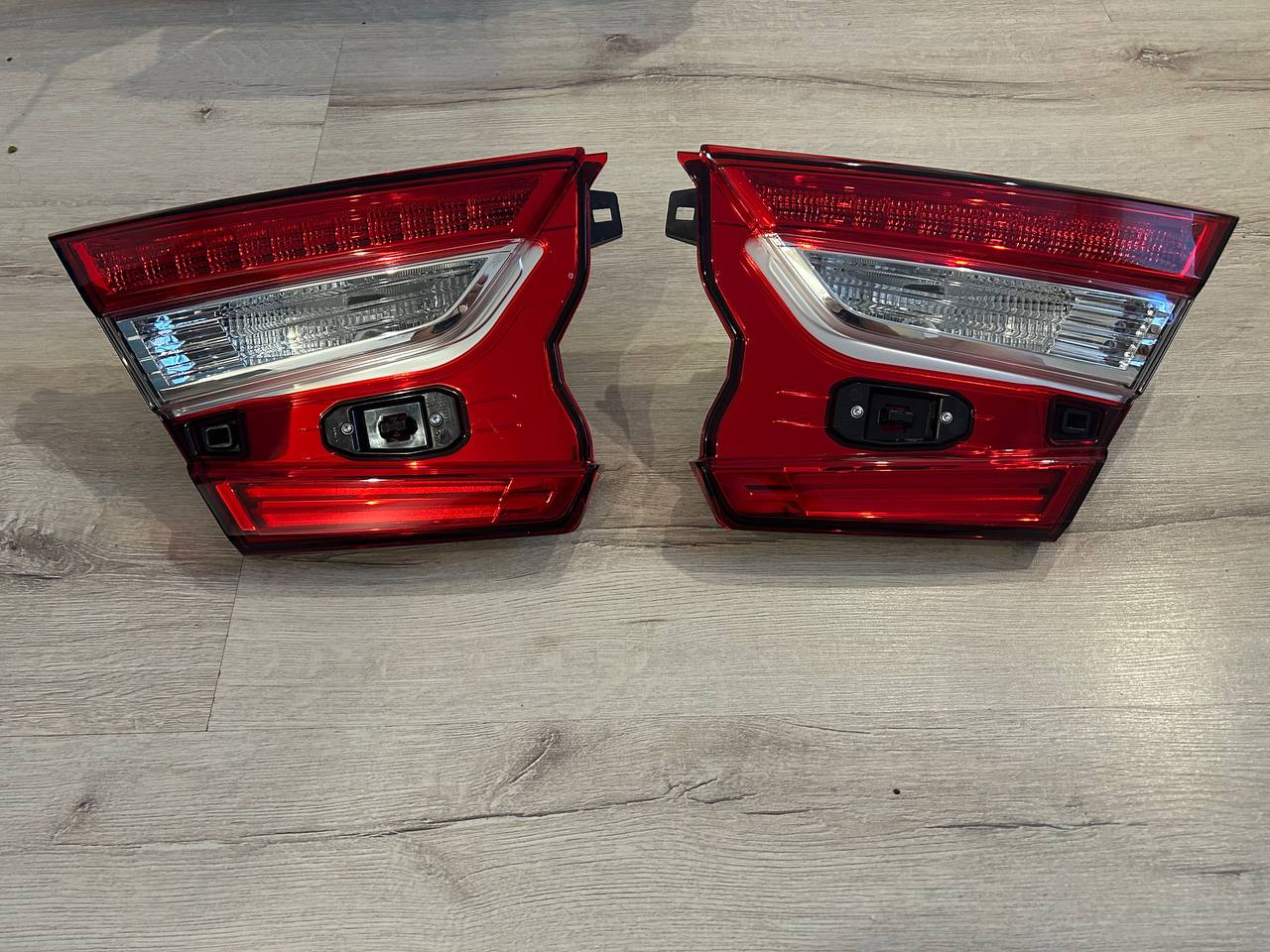 Honda Accord б.у оригінал Ліва в ляду 2018 - 2022 роки