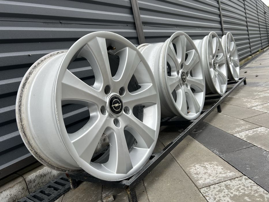 Диски 17R 5x120 BWW Vivaro Trafic T5