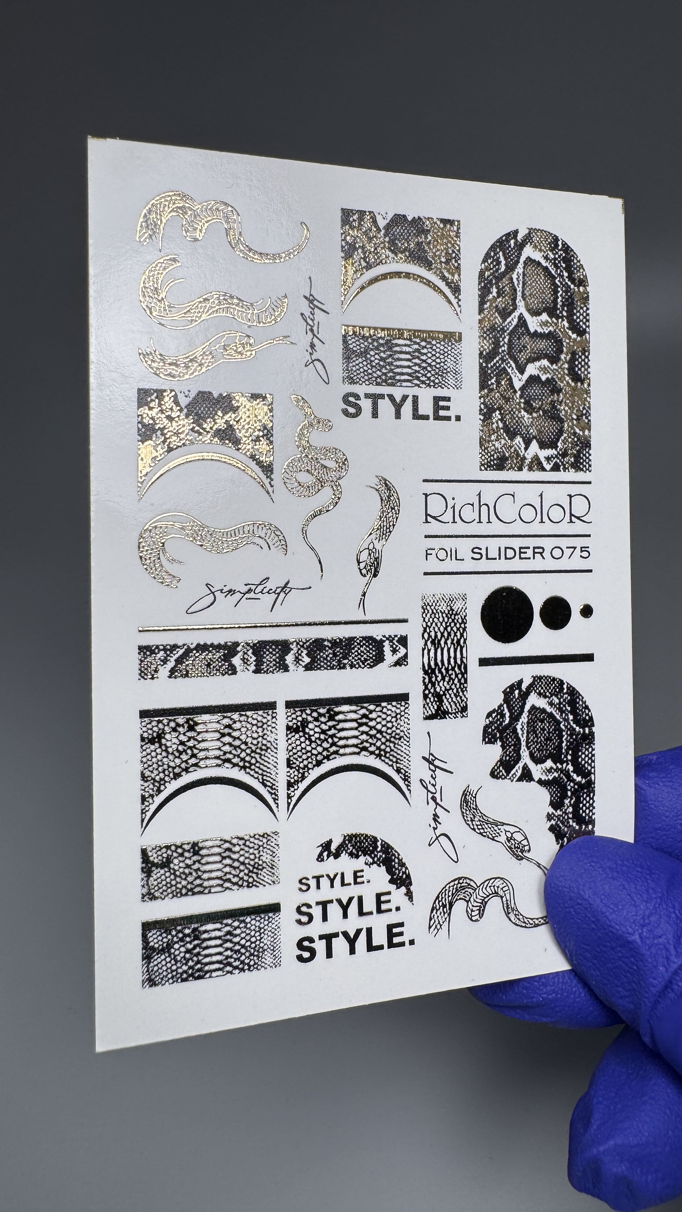 Слайдер дизайн Rich Color foil slider 075