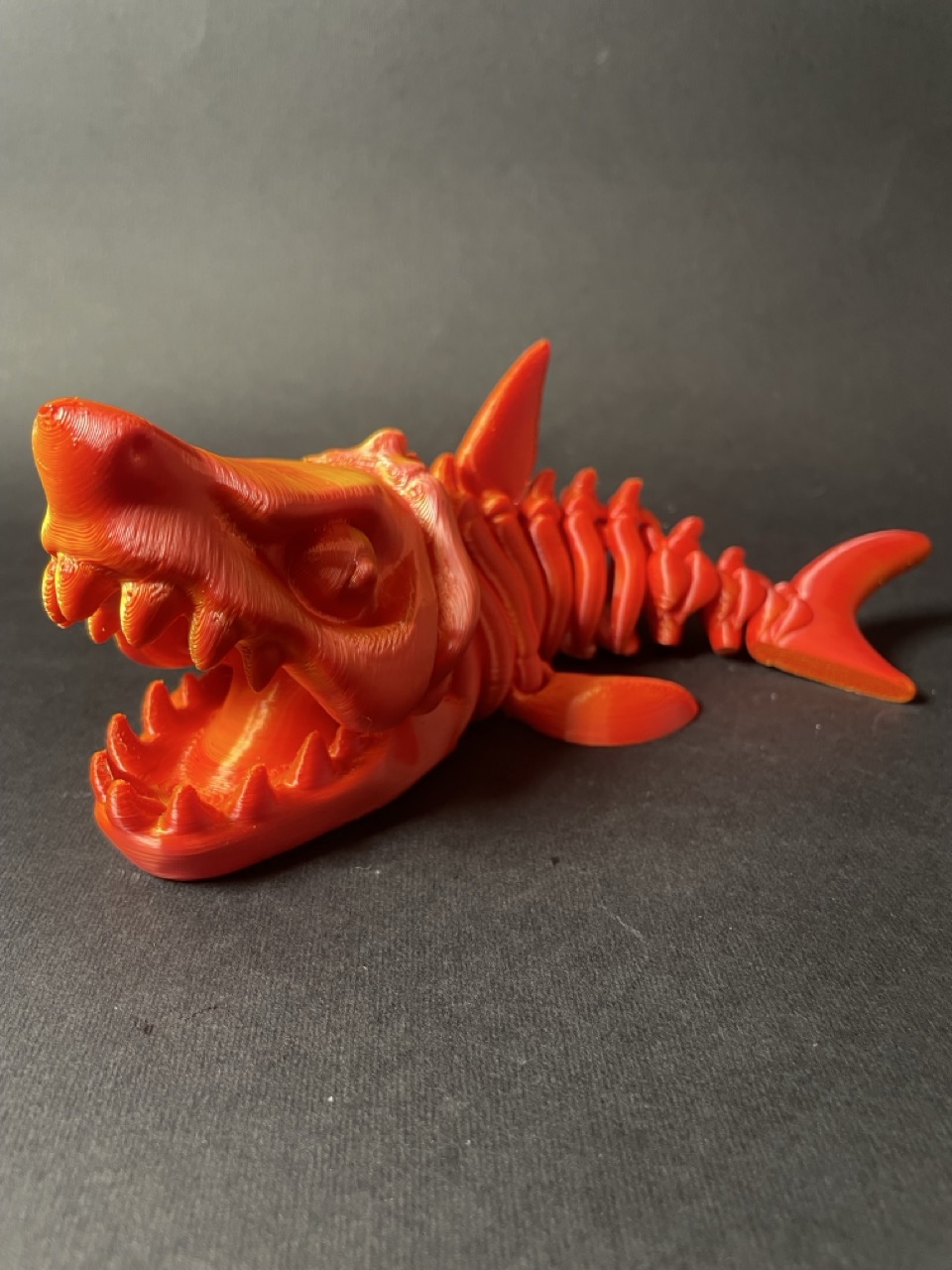 Акула  рухома