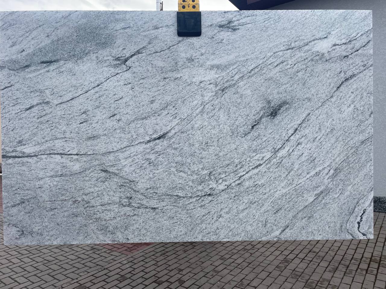 Граніт Viscont White (різні розміри)