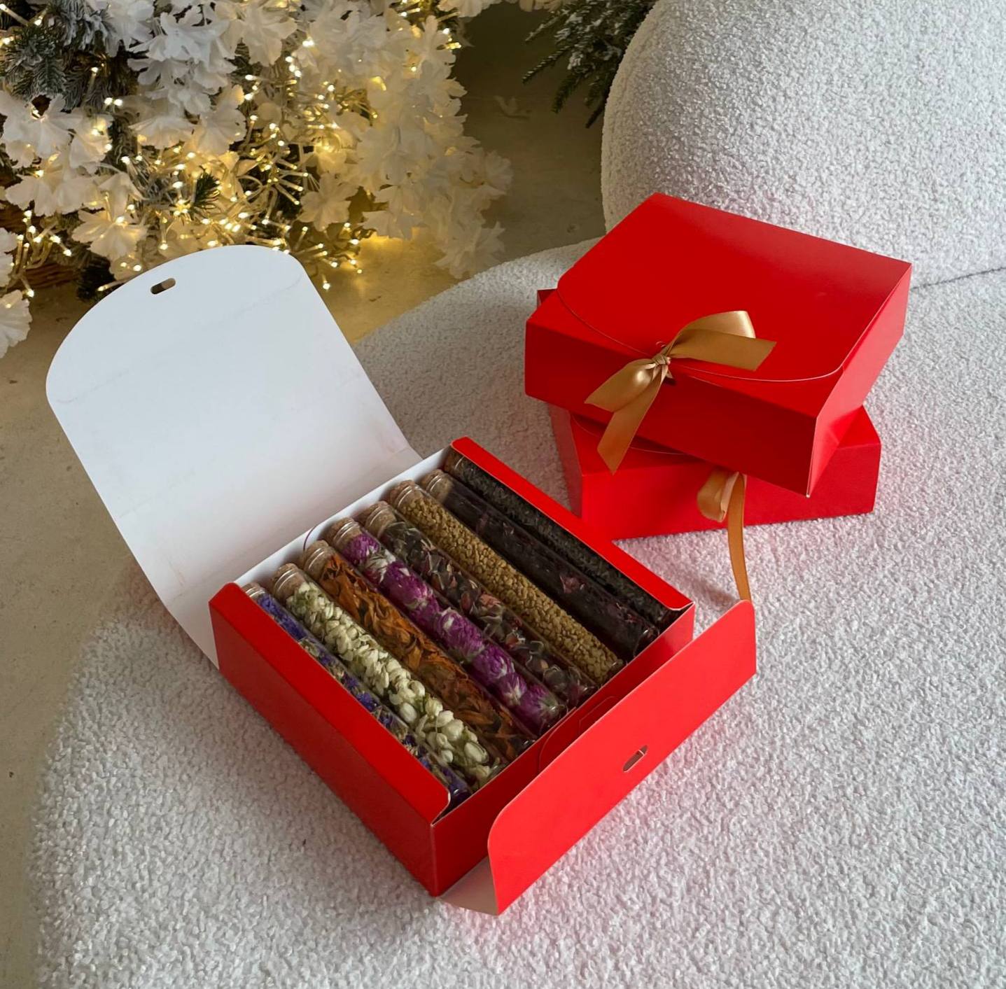 Червоний набір на 8 колб