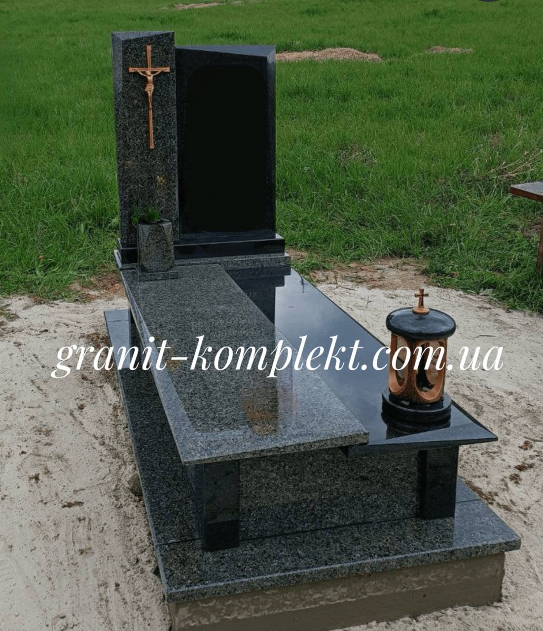 Пам'ятник одинарний  А-422