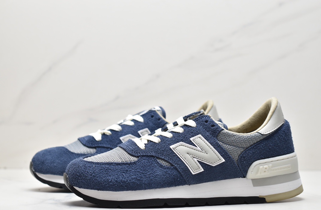 New Balance Made in USA M990CH1