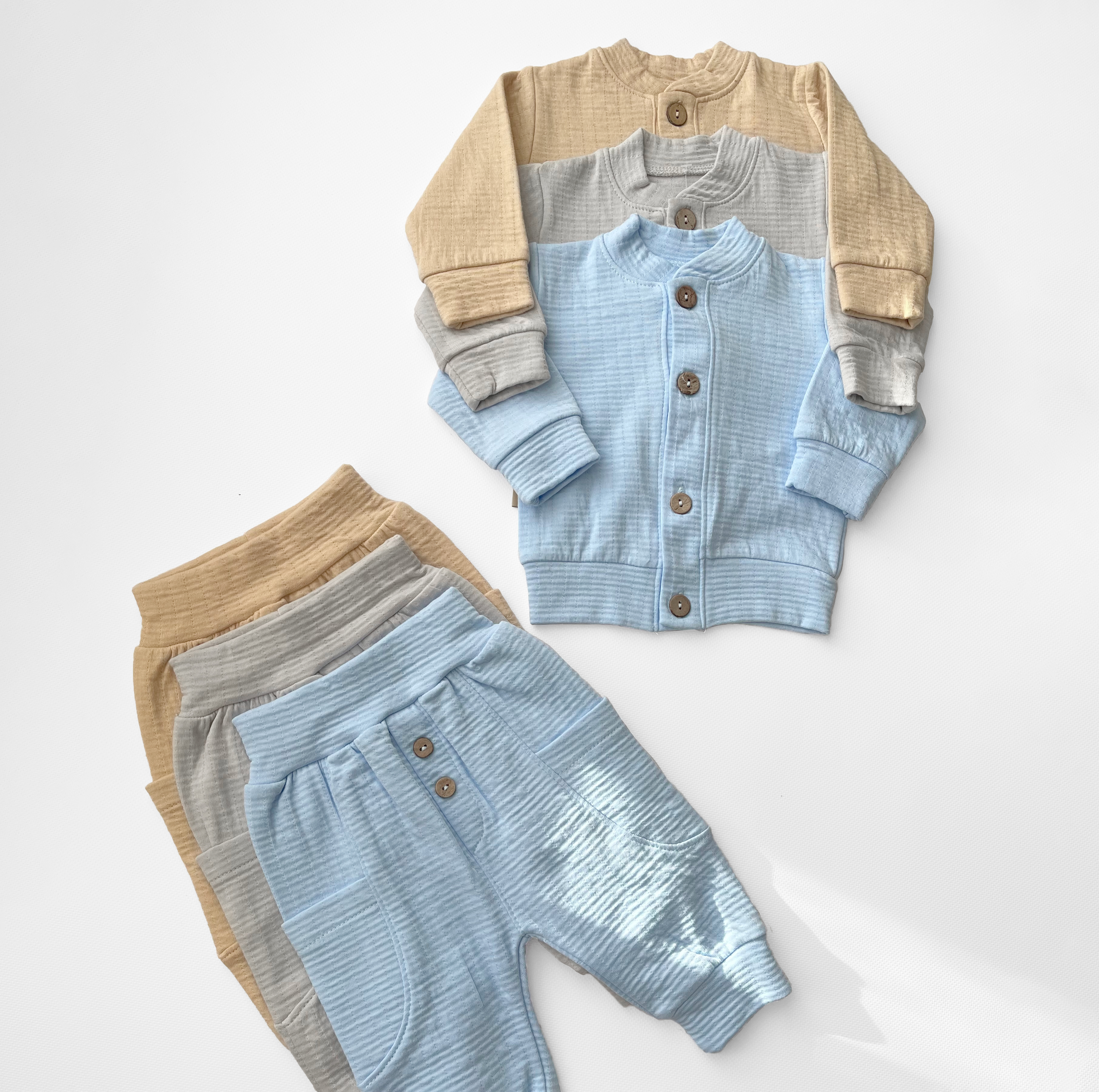 Костюм (капітон)