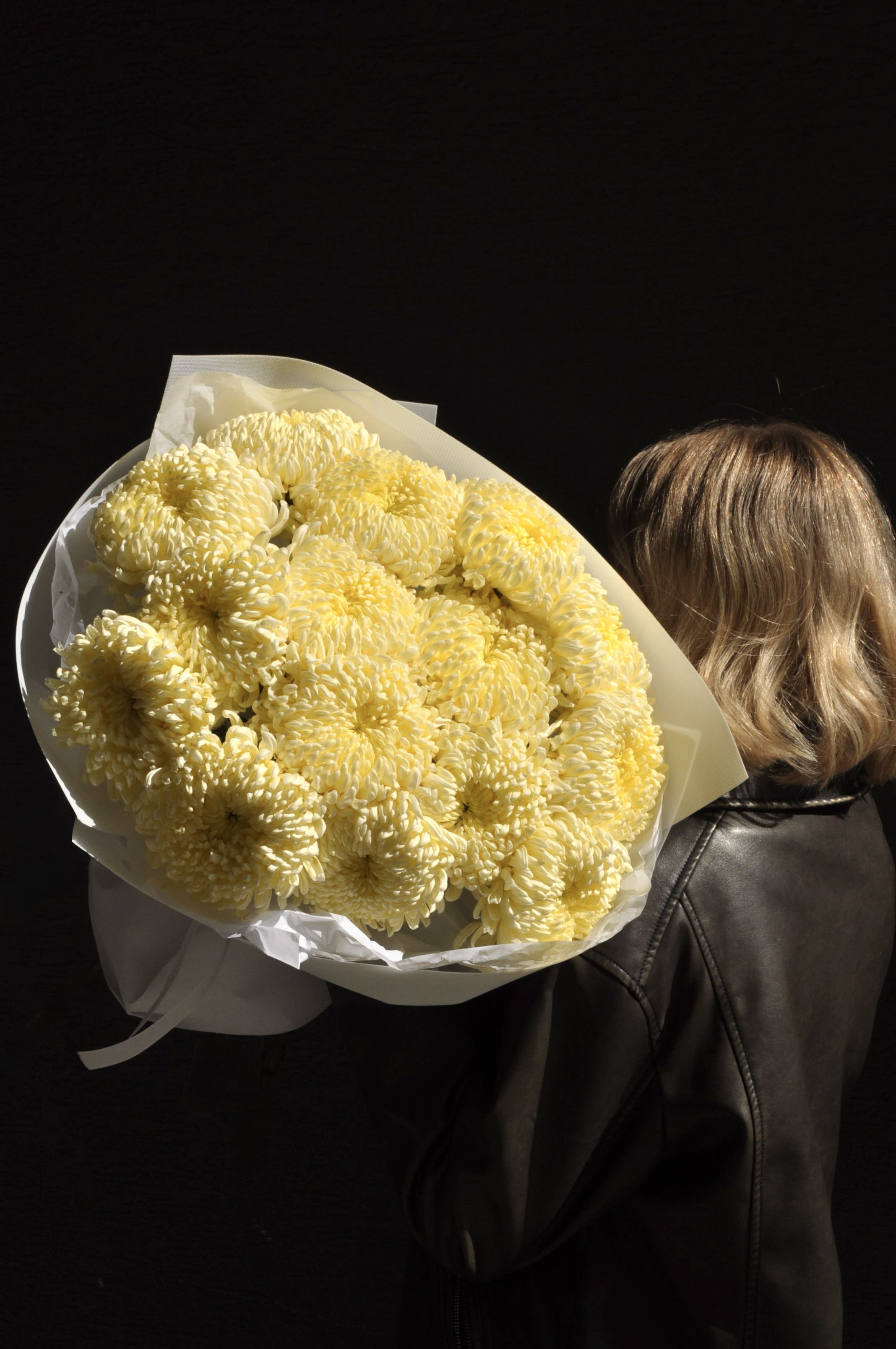 Моно букет з Хризантемою