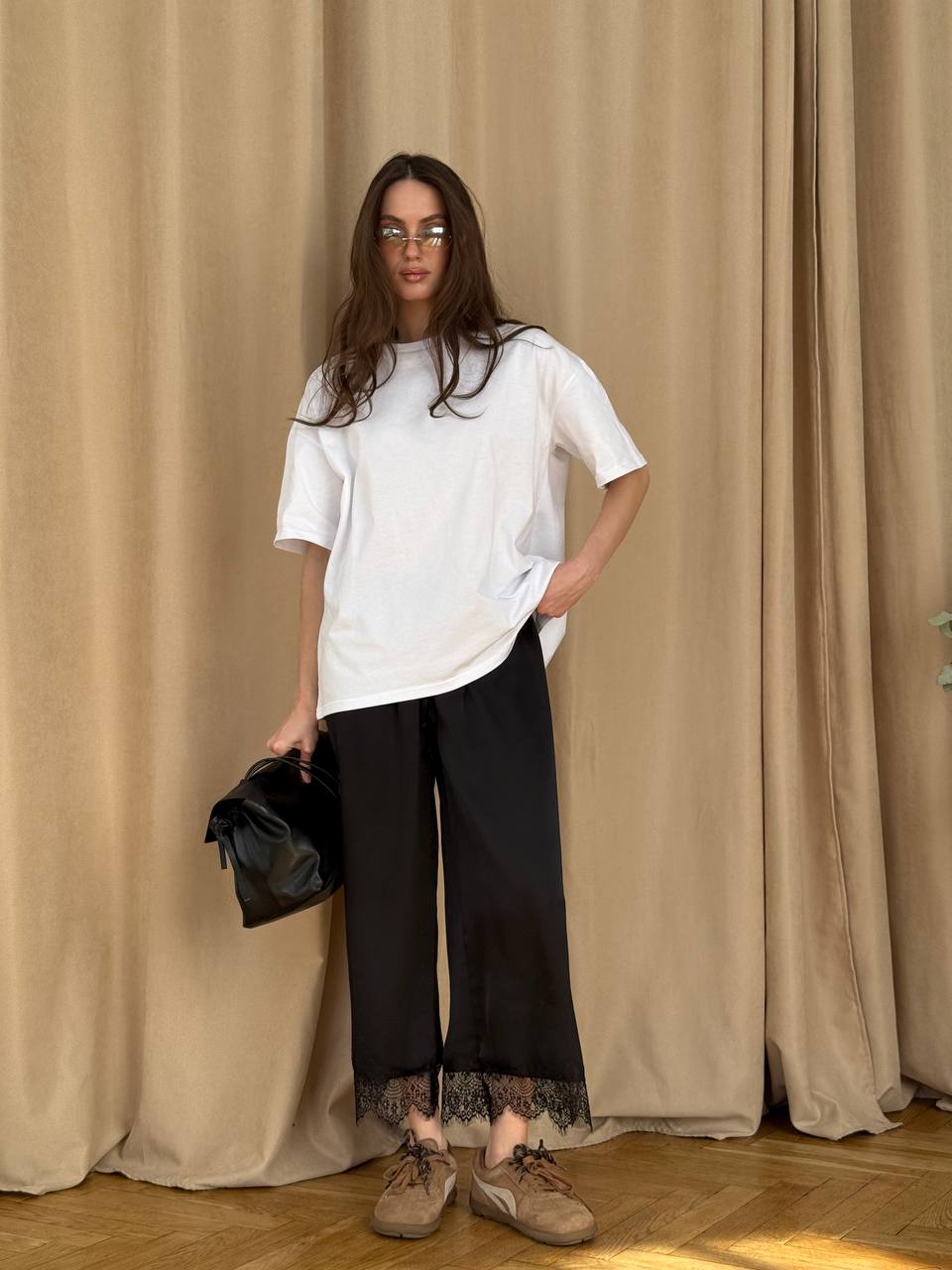 Штани сатин чорні з мереживом