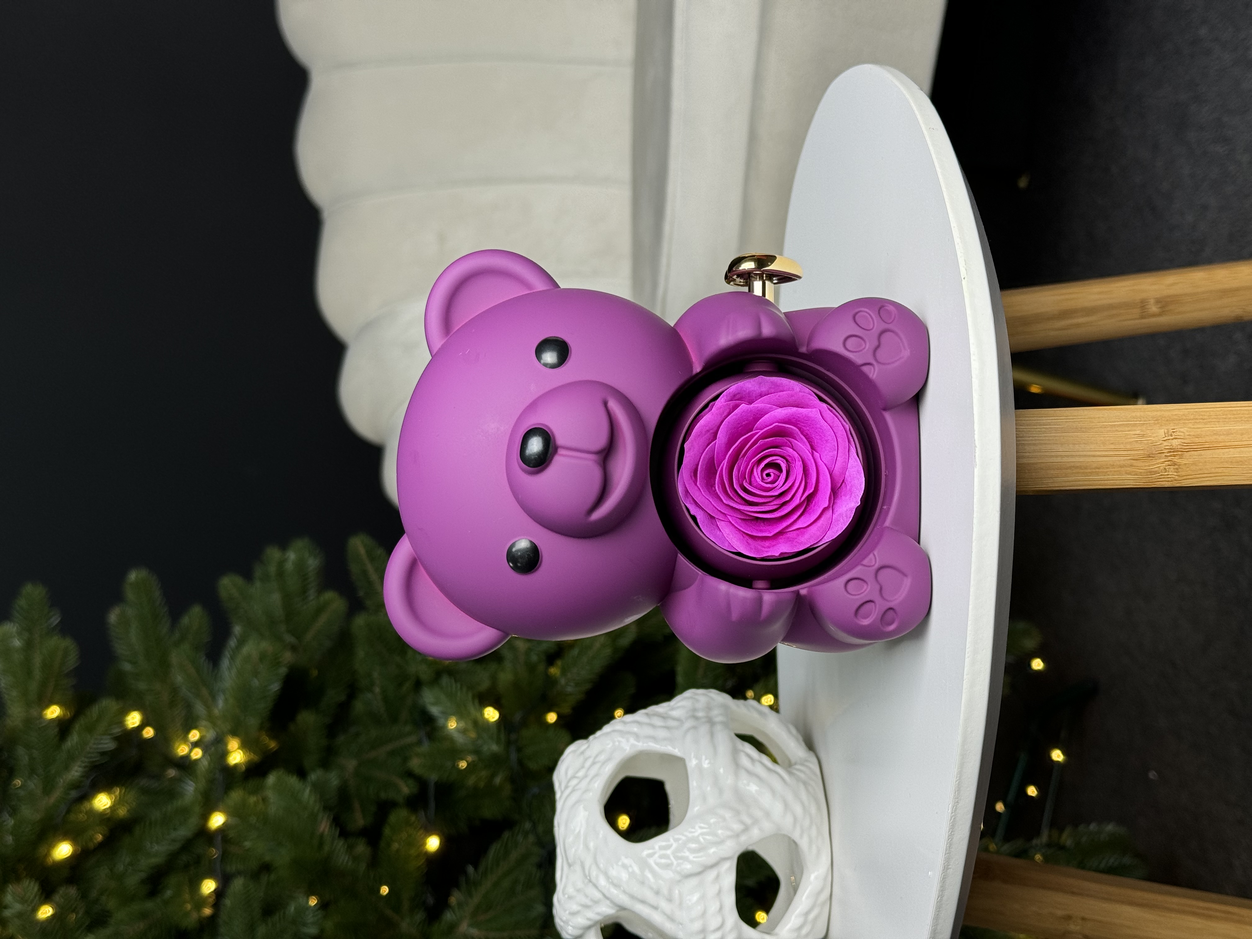 Скринька-ведмедик фіолетового кольору з вічною трояндою та кулоном💕