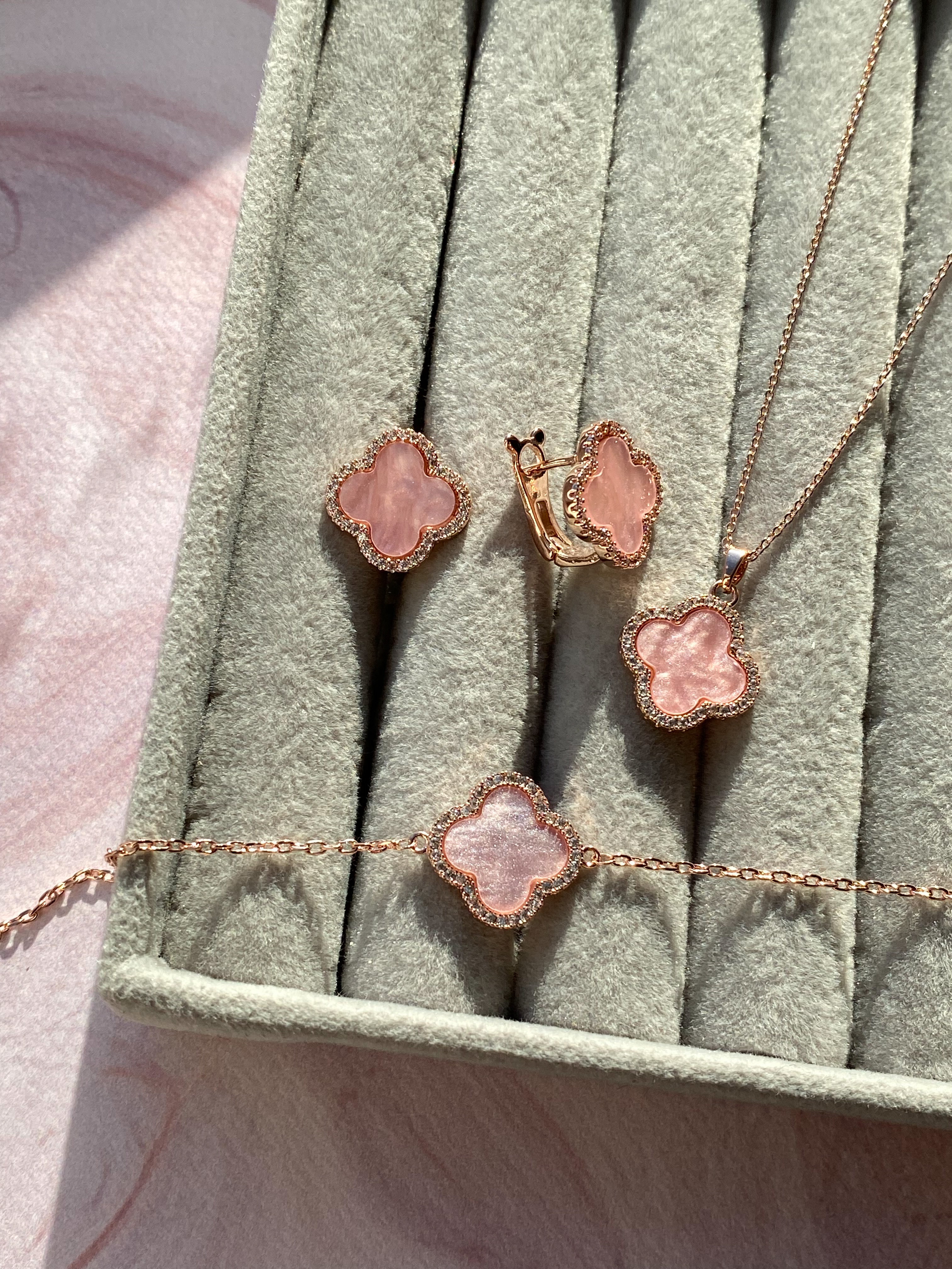 Комплект Клевер рожевий перламутр