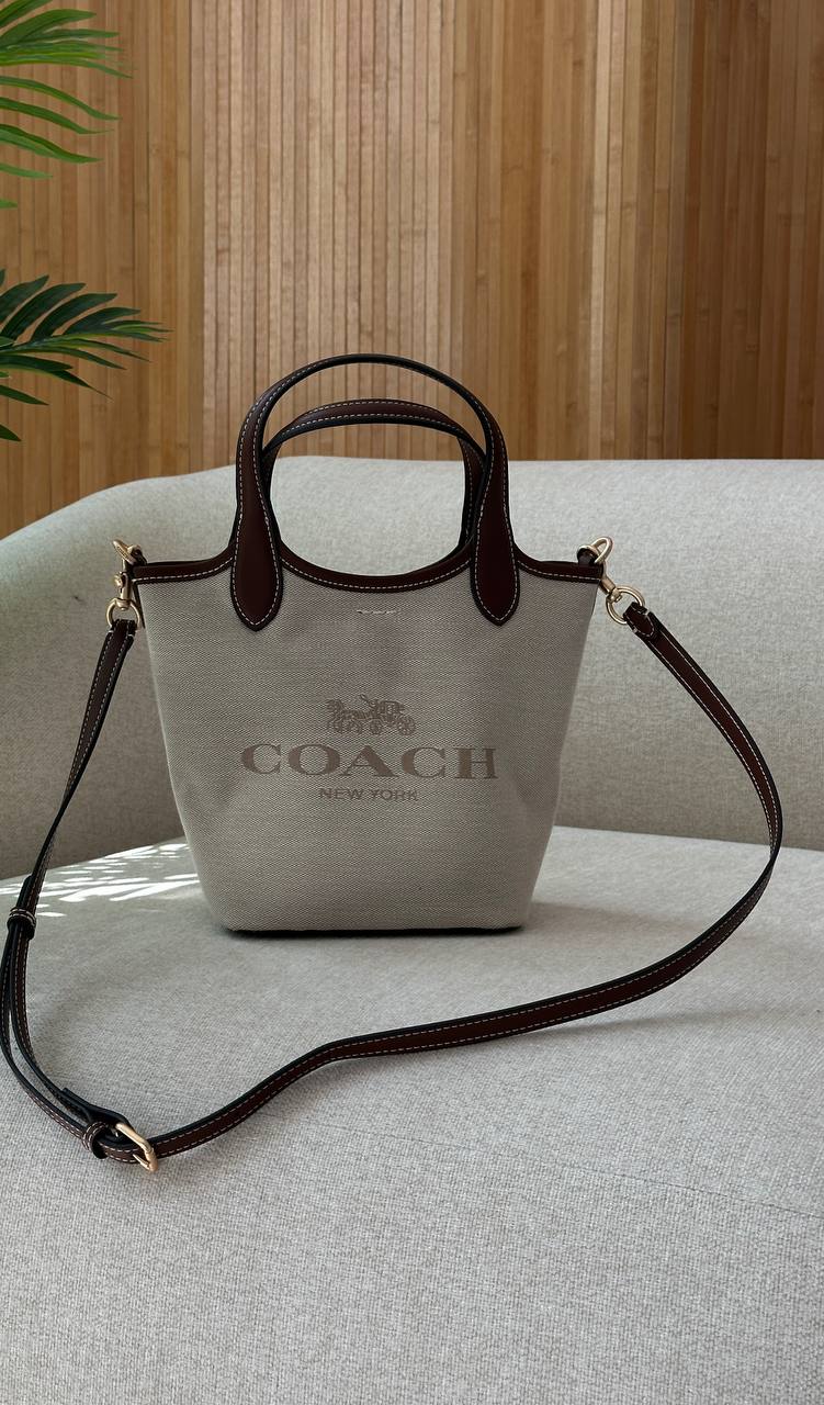 Coach Hanna Bucket Bag With Horse/Carriage Print