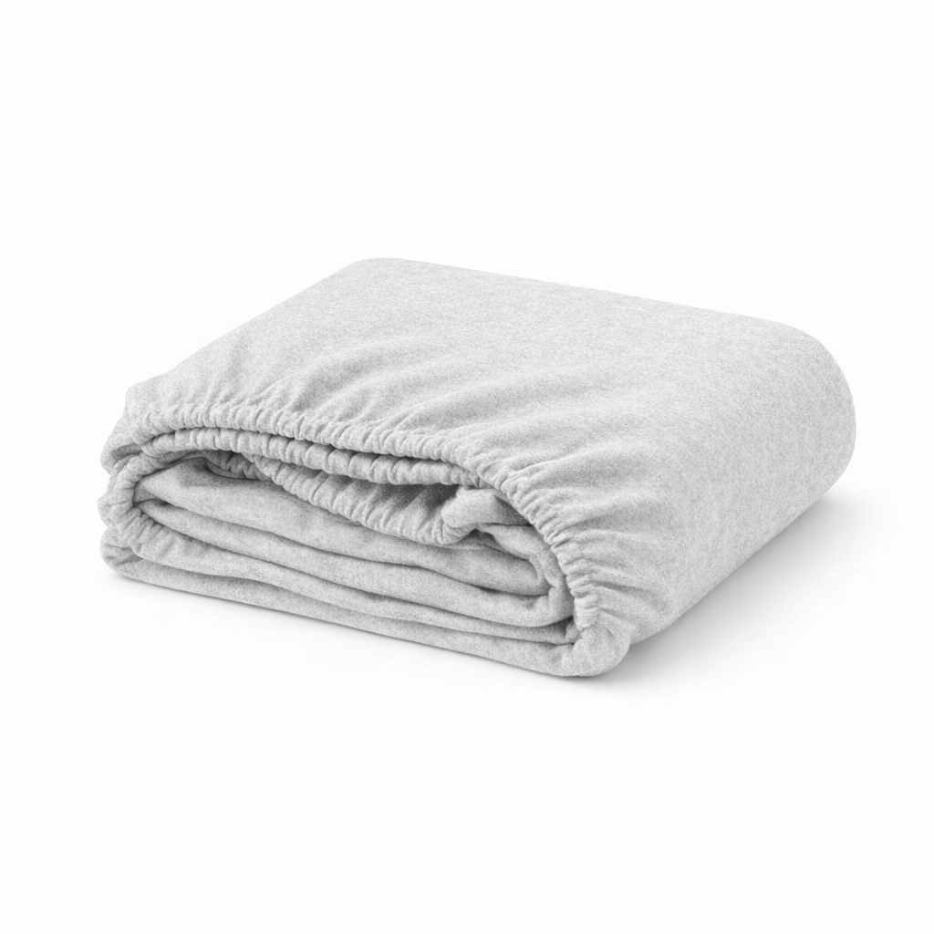 Простирадло на гумці з фланелі "Сіра тиша"