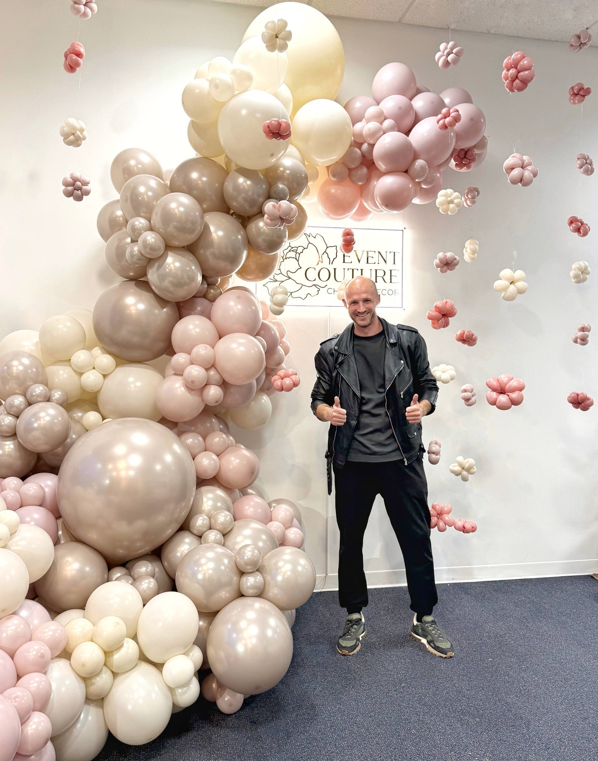 Aura Pearl Balloon Backdrop