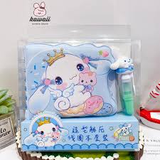 Подарунковий канцелярський набір Sanrio Cinnamoroll, Сінаморол: Блокнот на спіралі та гелева ручка (у прозорій коробці)